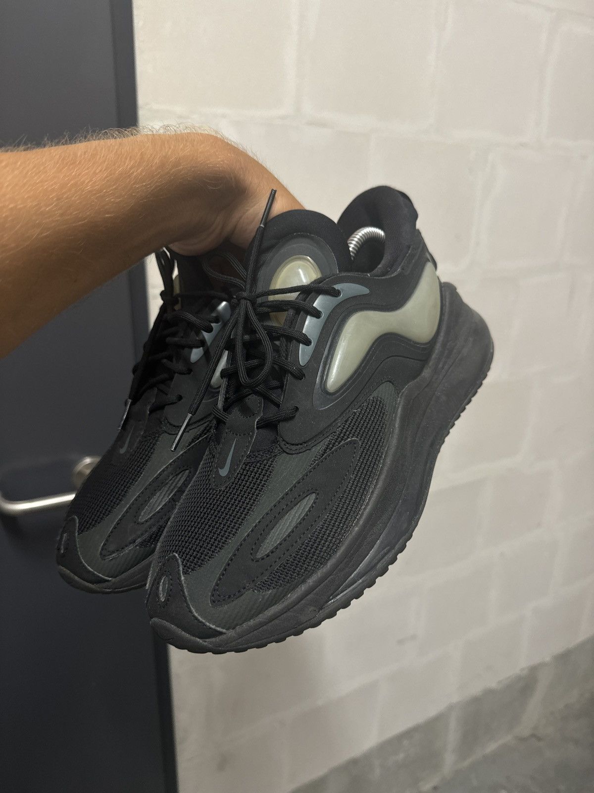 Nike Nike Air Max Zephyr Men’s Running, Cross Sneakers CV8837-002 Size US 8.5 / EU 41-42 - 1 Thumbnail