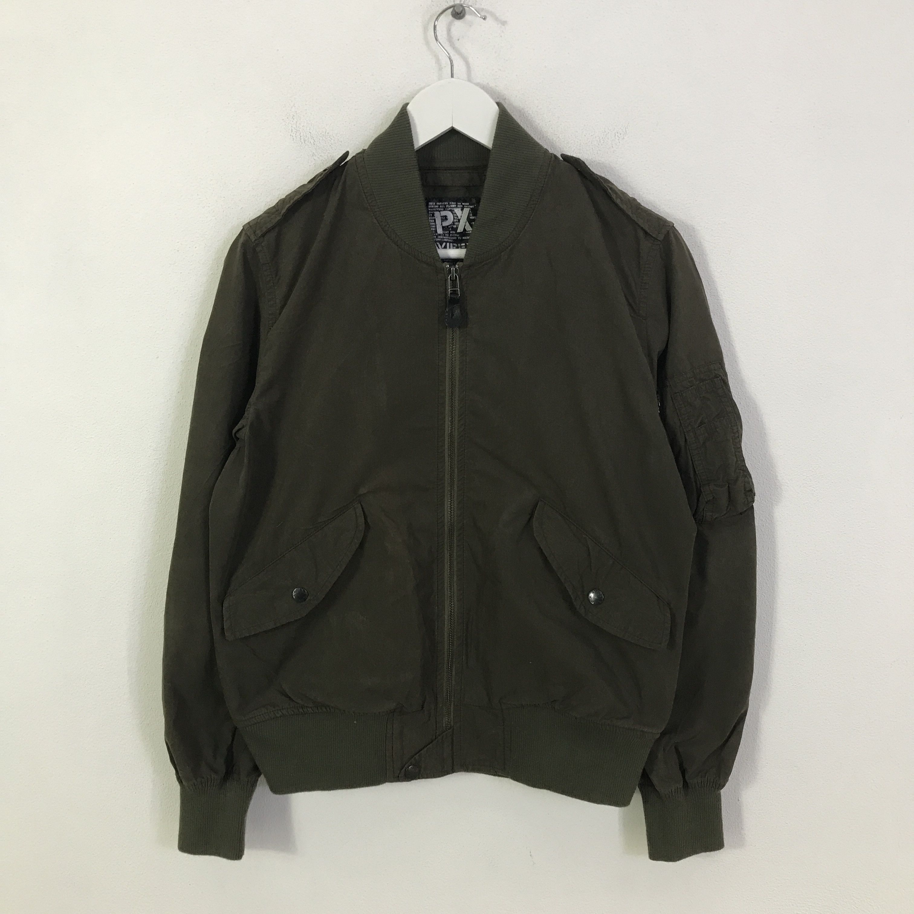 Avirex avirex Army design Faded Bomber jacket K126B4 Size US M / EU 48-50 / 2 - 1 Thumbnail