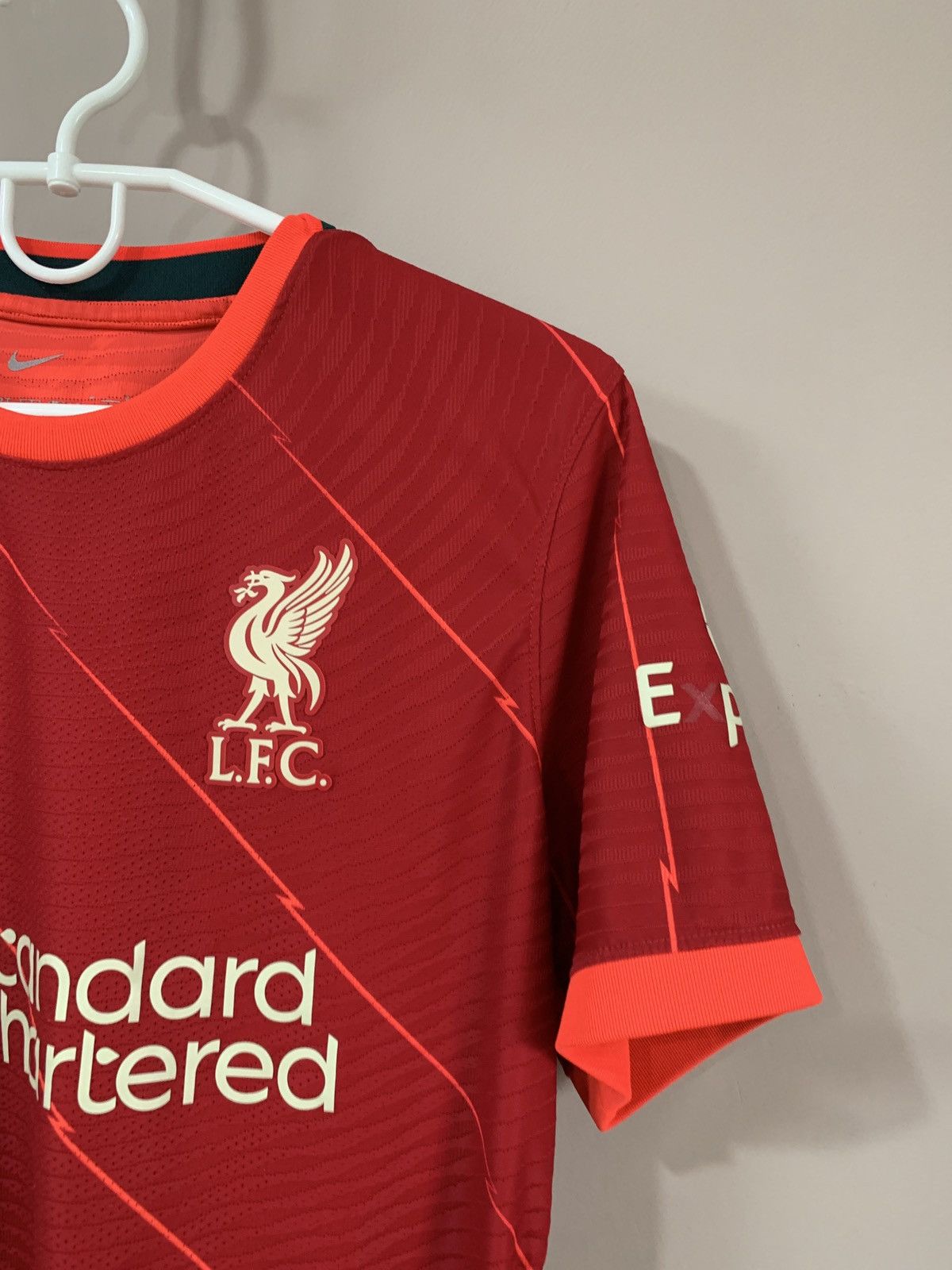 Nike Liverpool 2021 Home Football Shirt Player Issue Nike Jersey Size US M / EU 48-50 / 2 - 3 Thumbnail