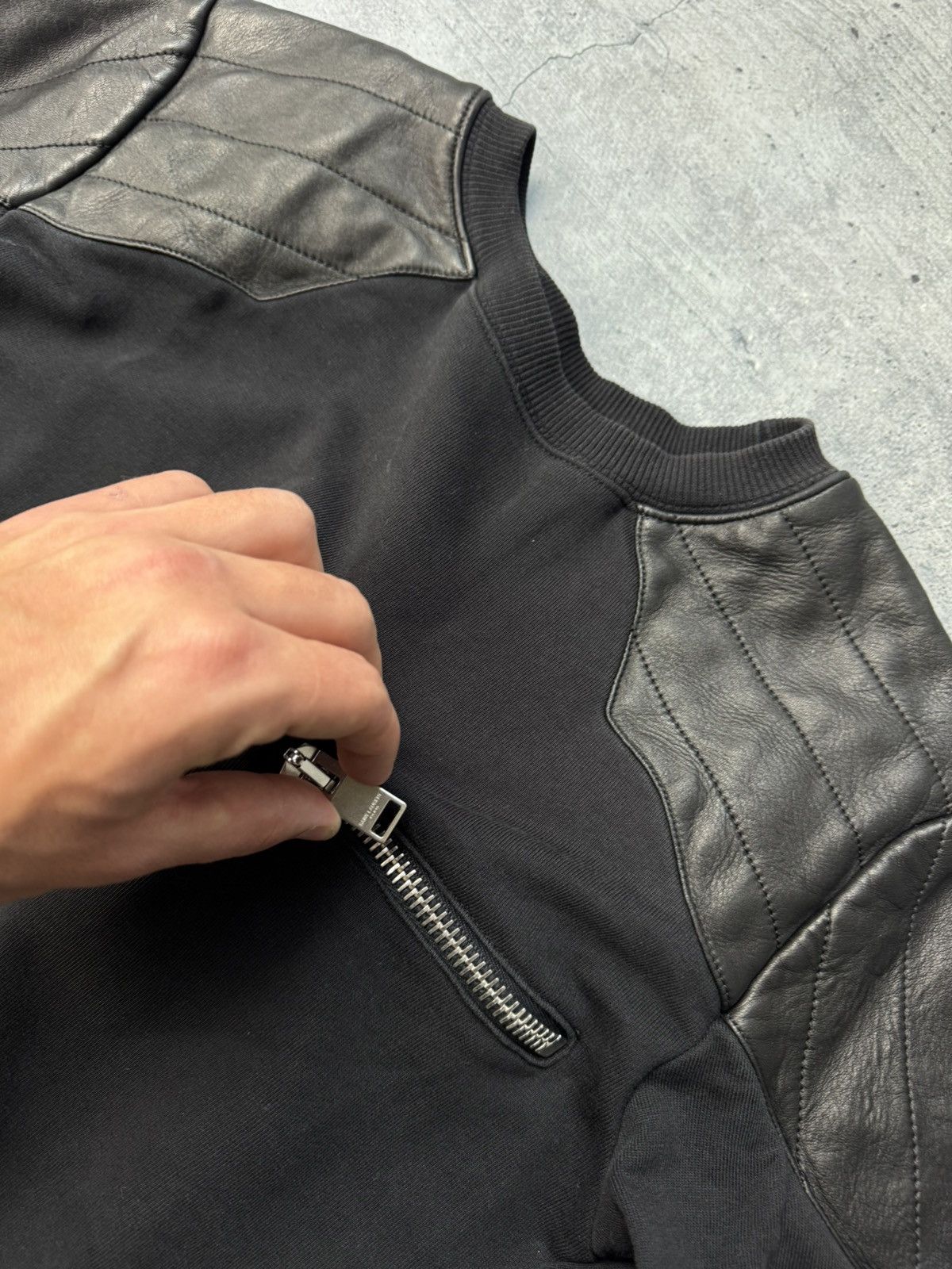Saint Laurent Paris Vintage Saint Lauren Paris 2013’s Y2K Sweatshirt Size XS / US 0-2 / IT 36-38 - 3 Thumbnail
