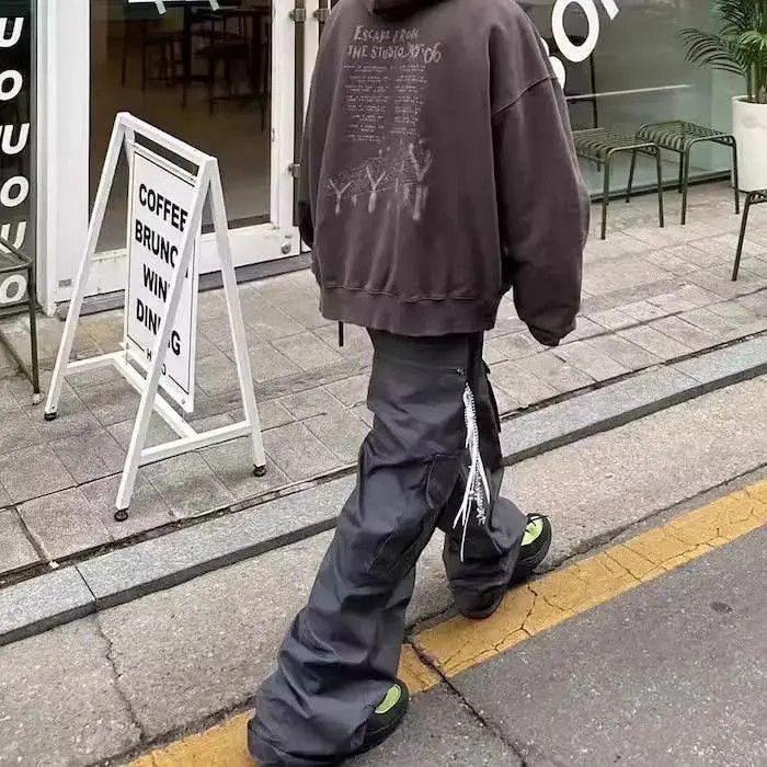 Japanese Brand Grey Pleated Wide Leg Baggy Y2K Cargo Pants Size US 32 / EU 48 - 2 Thumbnail