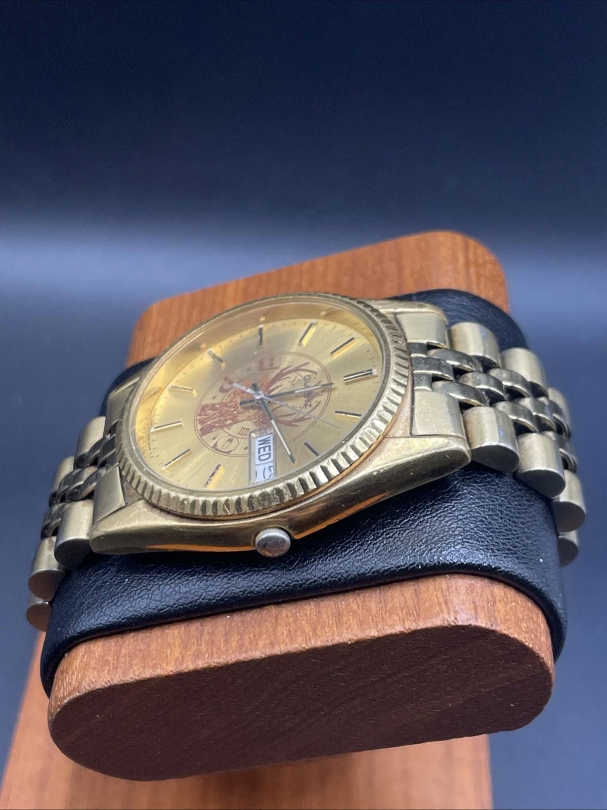 Seiko Vtg Custom Seiko 7N43-8110 Day-Date Fluted Bezel New Battery Size ONE SIZE - 2 Thumbnail