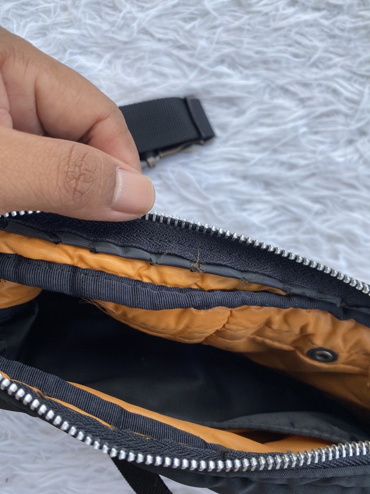 Porter Yoshida Porter 622-08723 Tanker Body Bag Waist Pouch used Size ONE SIZE - 16 Thumbnail