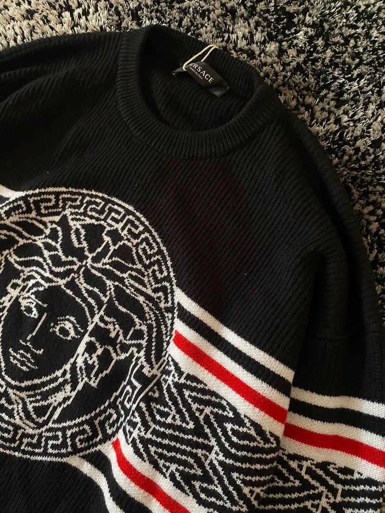 Versace Versace Wool knitted sweater with long sleeves Size US L / EU 52-54 / 3 - 4 Thumbnail