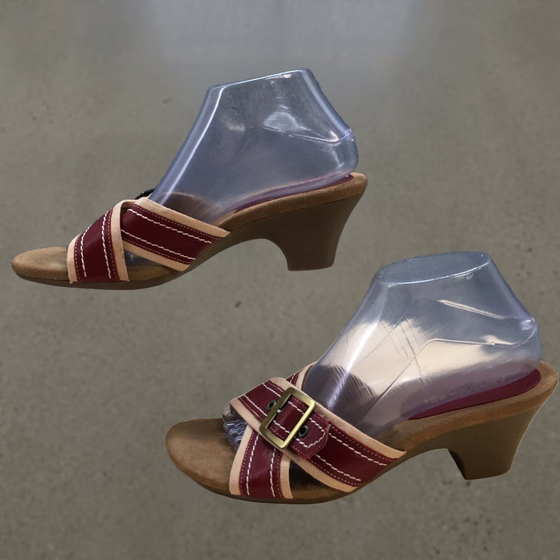 Vintage Aerosoles Algebra Slide Heels Womens 9.5 Maroon Buckle Strap Open Toe Leather Slidi Size US 10 / IT 40 - 1 Thumbnail