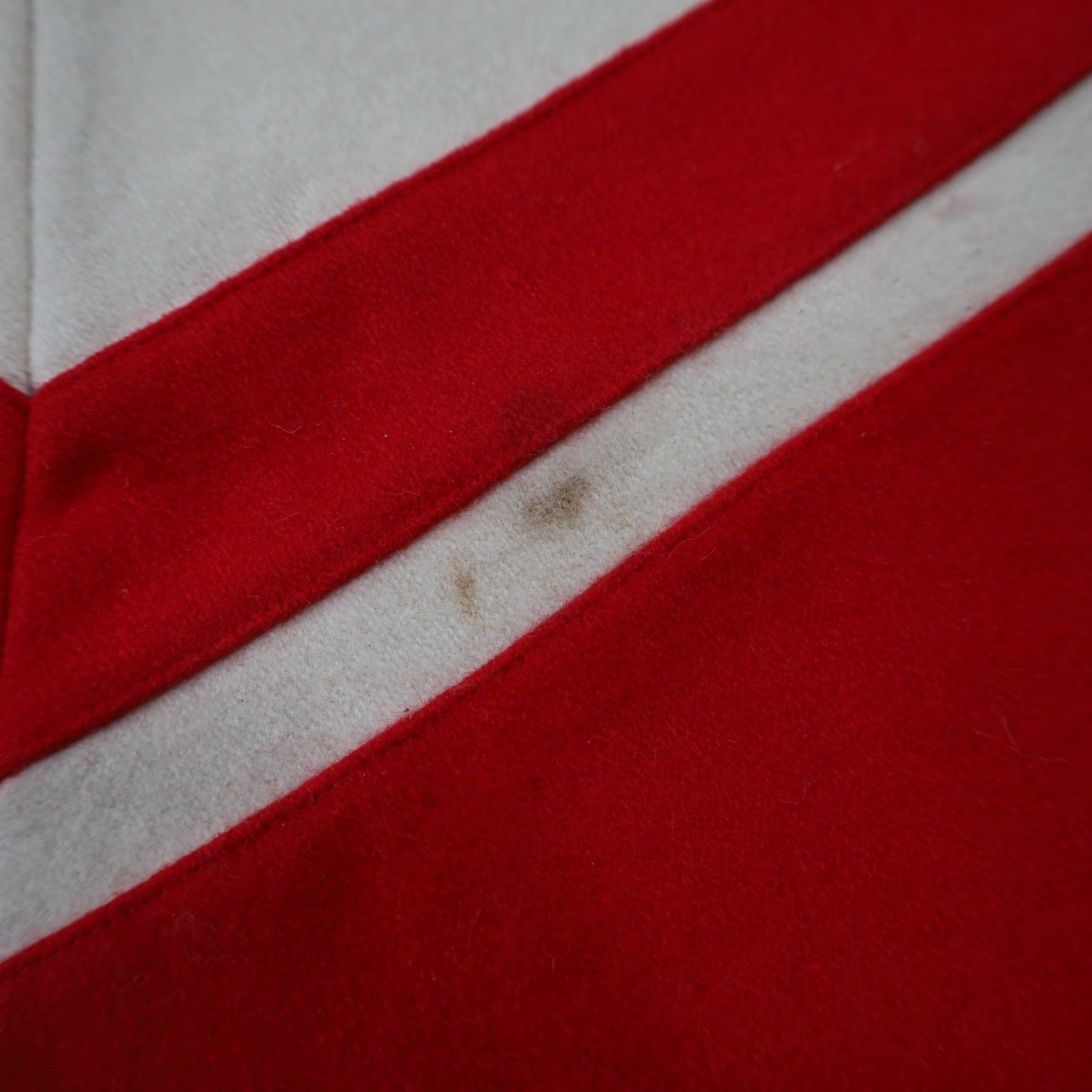 Adidas VINTAGE Adidas x Carlo Gruber Chevron Wool Skirt 32"W 23" Red Women Knee Length Size 32W Pencil Mens? Size 24" / US 00 / IT 34 - 6 Thumbnail