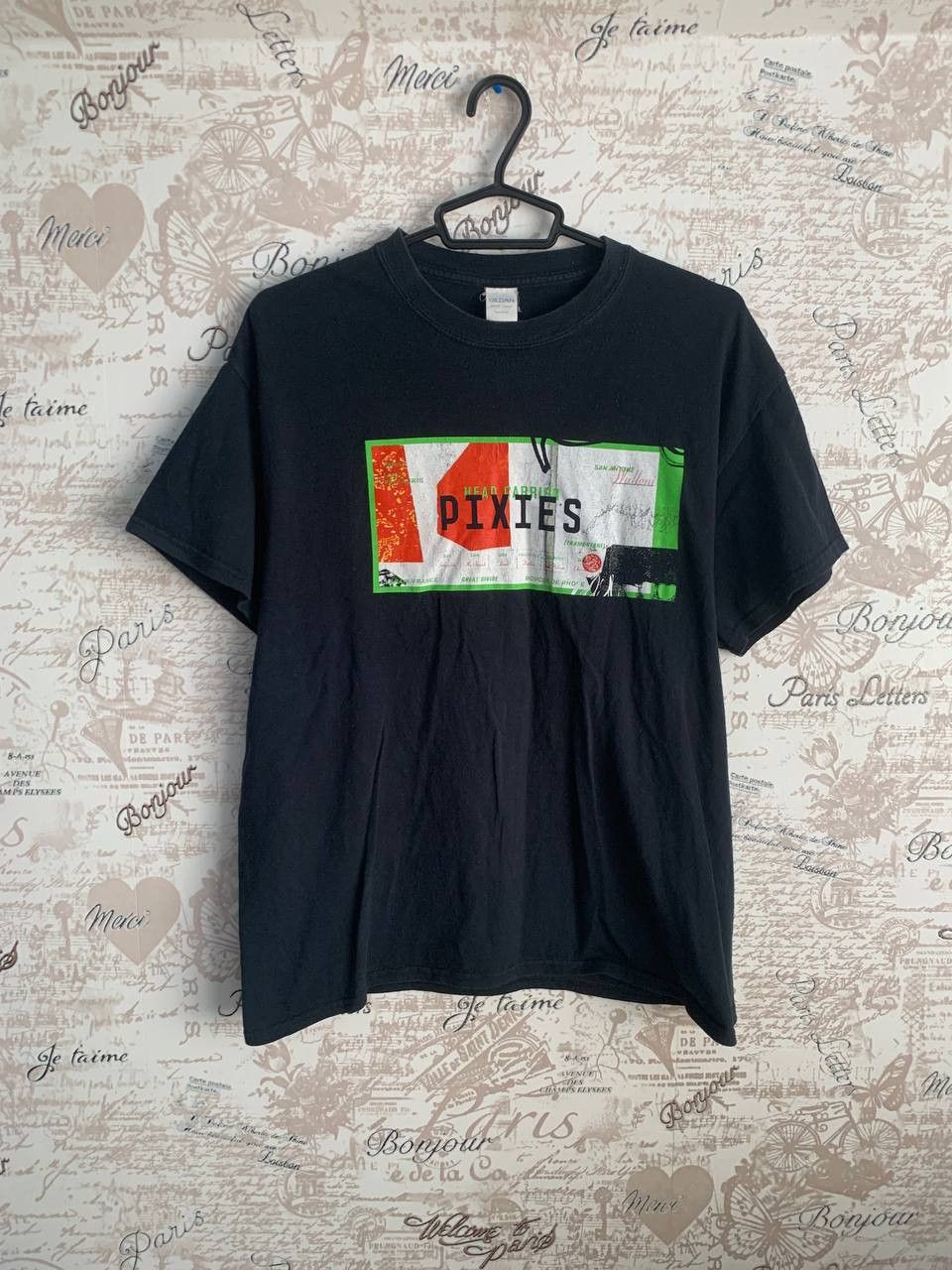 Band Tees Pixes Head Carrier vintage t-shirt Size US L / EU 52-54 / 3 - 1 Thumbnail