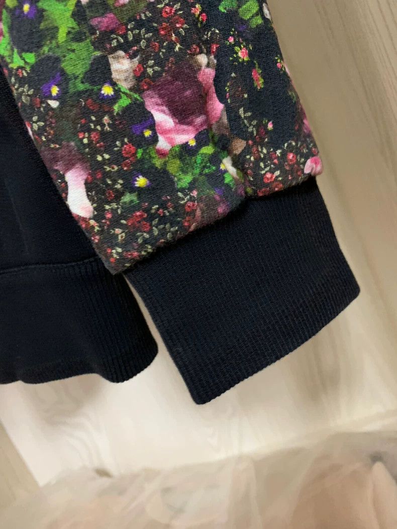 Givenchy Givenchy GVC Rose Flower Hoodie in XS size Size US XS / EU 42 / 0 - 4 Thumbnail