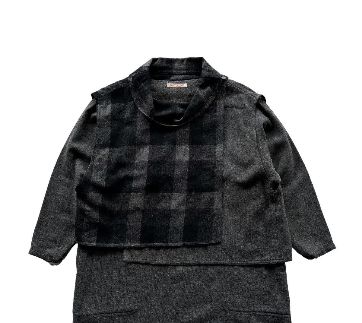 Issey Miyake × Pleats Please Issey Miyake × Vintage Issey Miyake Sports Dress Plaid Panel Chest Size US M / EU 48-50 / 2 - 9 Thumbnail