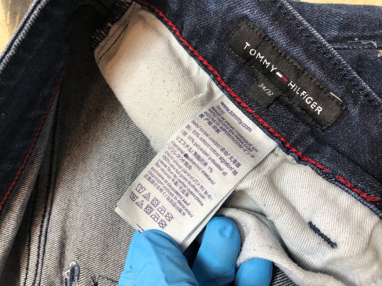 Tommy Hilfiger Vintage Tommy Hilfiger Slim Fit Denim Jeans Size 34 Size US 34 / EU 50 - 4 Thumbnail