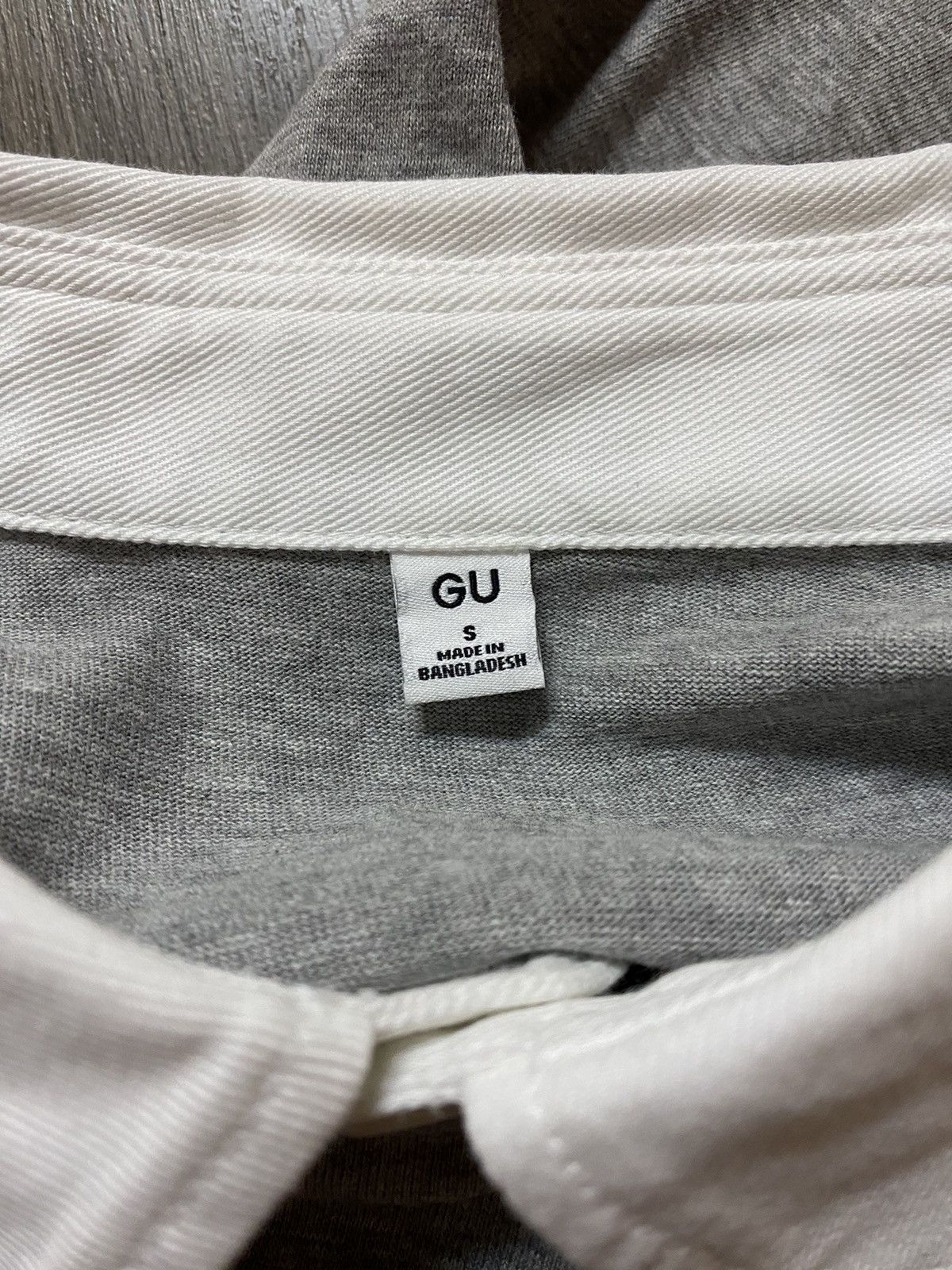 GU GU Grey Rugby Polo Shirt Size US S / EU 44-46 / 1 - 3 Thumbnail