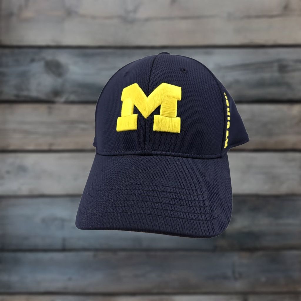 Top Of The World Top of the World University Of Michigan Hat Memory Fit L/XL UM Embroidered TOW Cap - Unisex Adults, Baseball Cap, Blue Size ONE SIZE - 1 Thumbnail