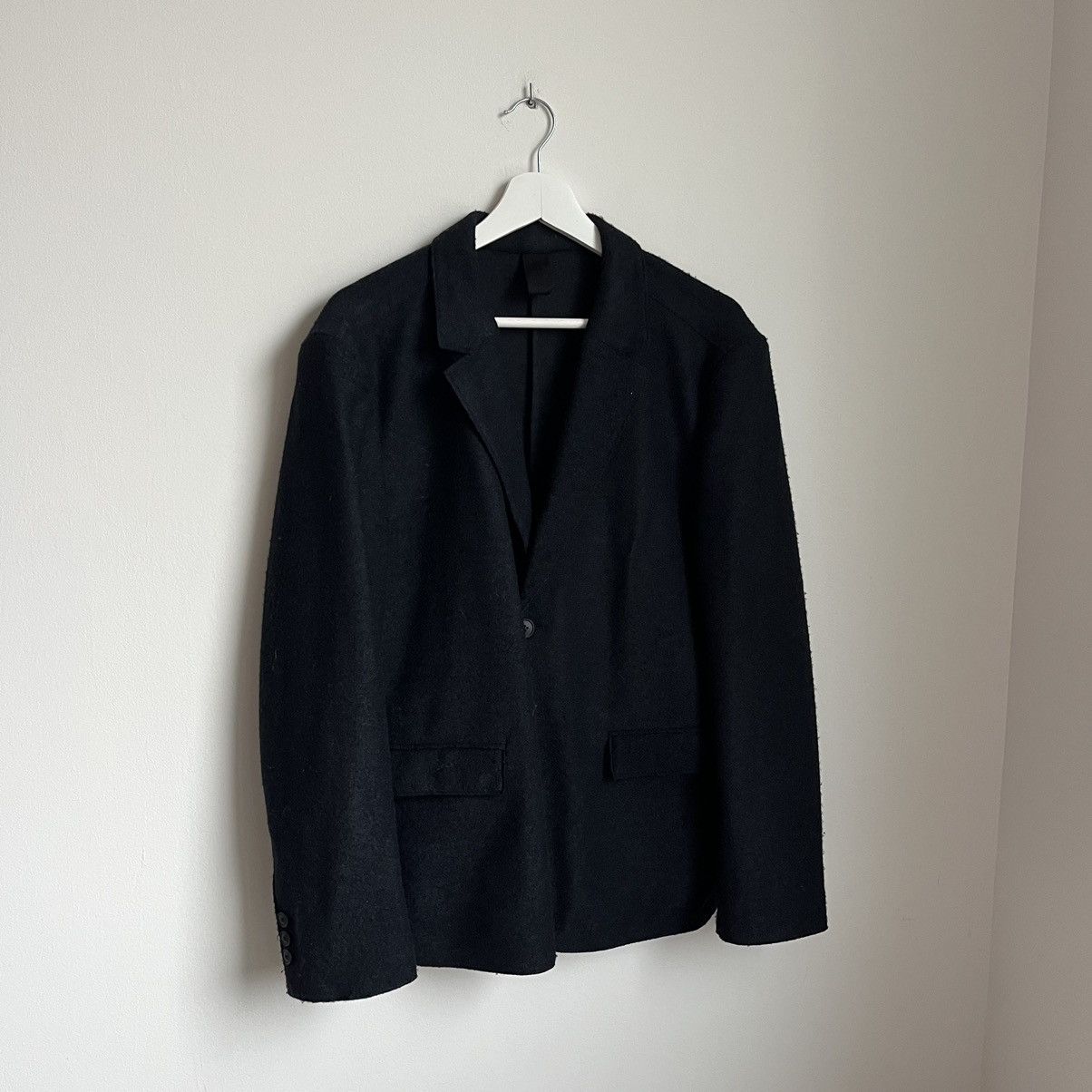 Hugo Boss Italian Boss Mens Navy Blazer Size 48R - 1 Thumbnail