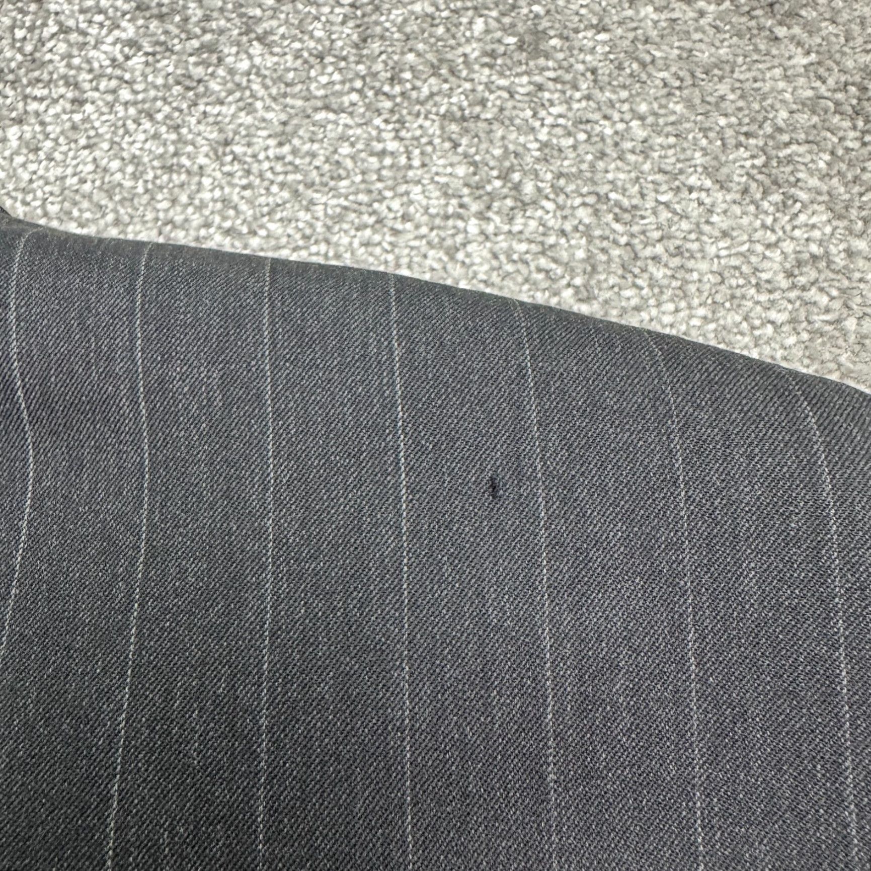 Vintage Botany 500 Couture Wool Blend Suit Blazer Jacket Mens 41R Gray Striped Classic Blazer Wool Blend Botany 500 Mens 41R Gray Striped Classic Size 42R - 7 Thumbnail