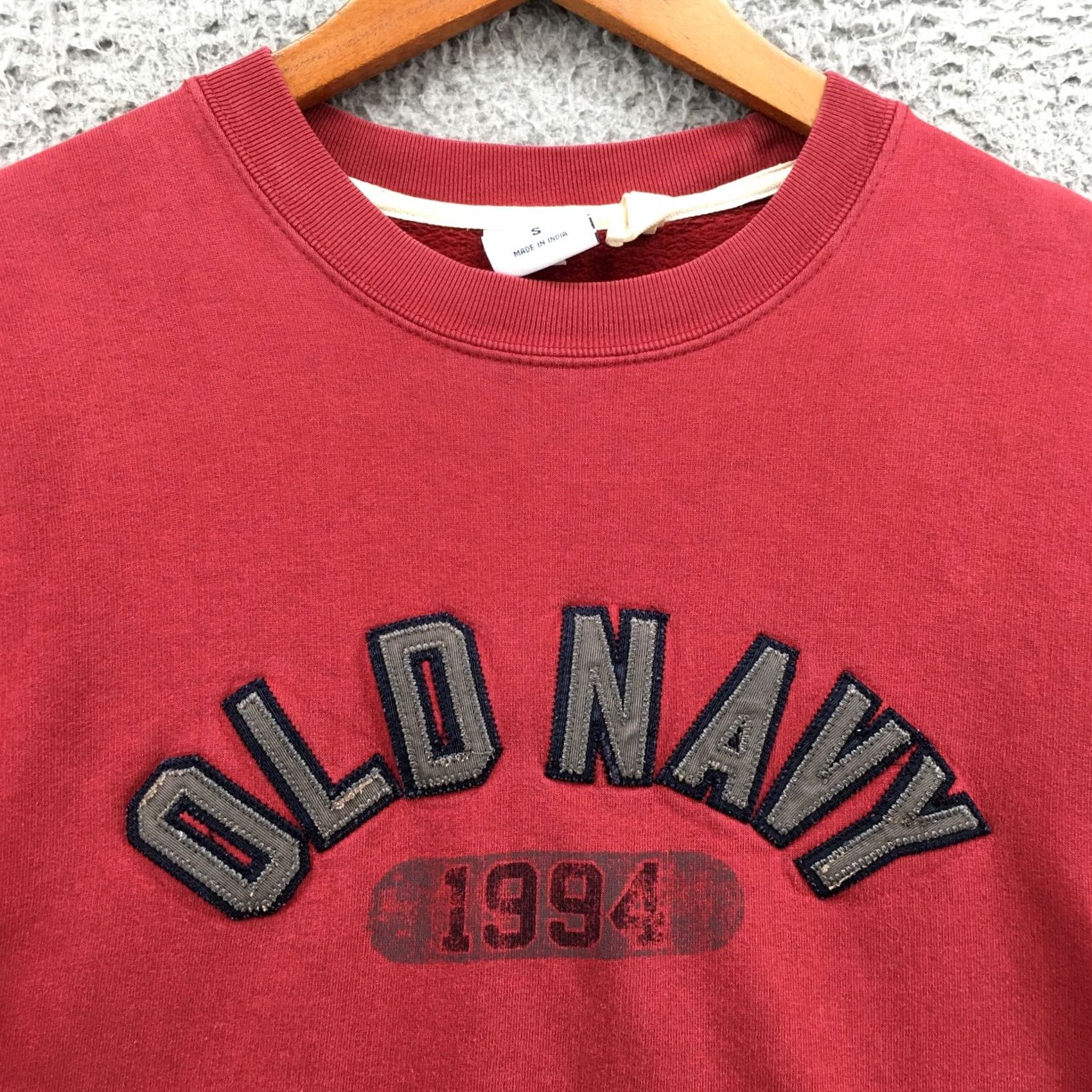 Old Navy Old Navy Pullover Sweatshirt Mens Small Red Fleece Lined Cotton Blend Crew Neck Size S / US 4 / IT 40 - 4 Thumbnail