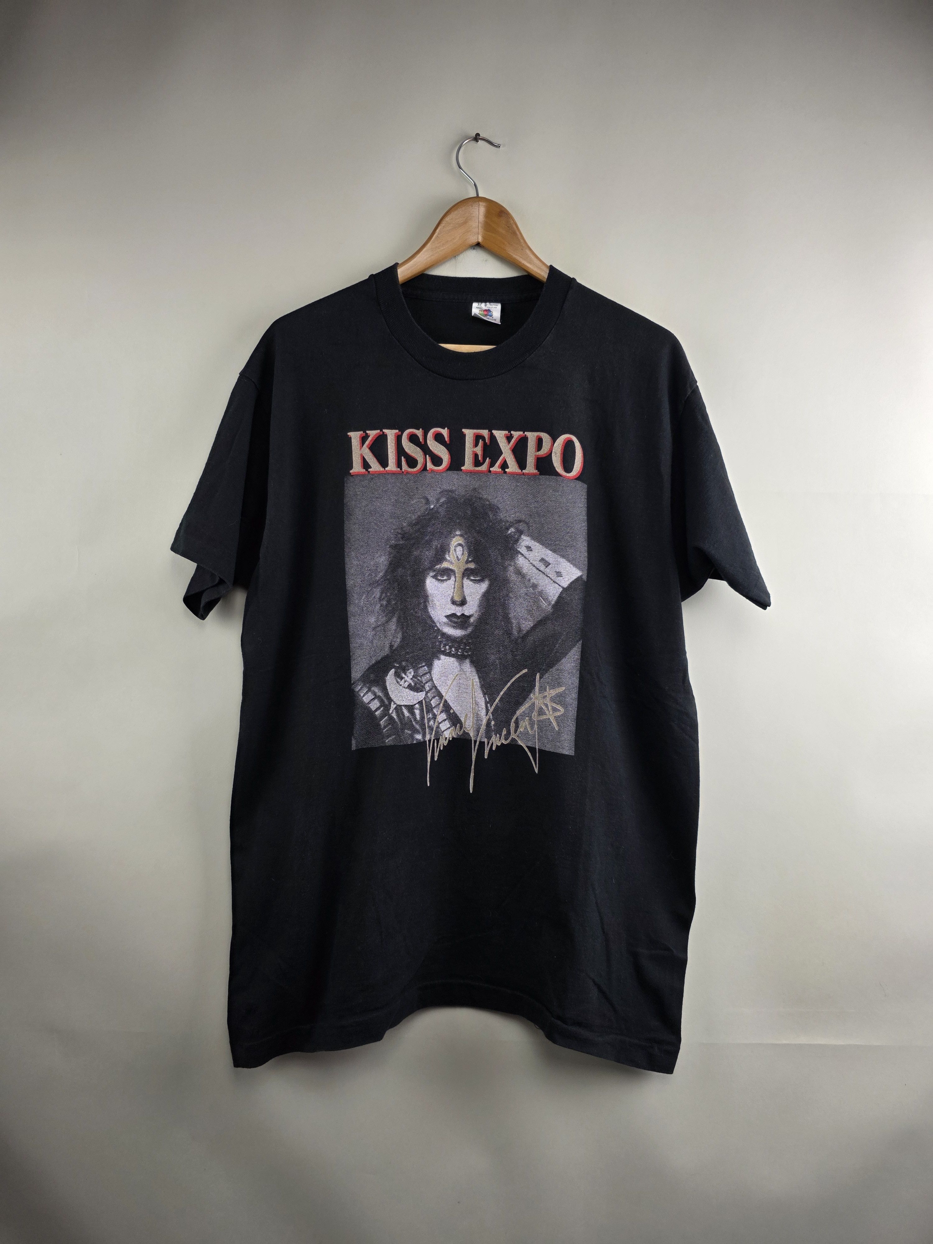 Band Tees 1996 Kiss Expo Vinnie Band Tee XL 23" 30.5" Size US XL / EU 56 / 4 - 8 Thumbnail