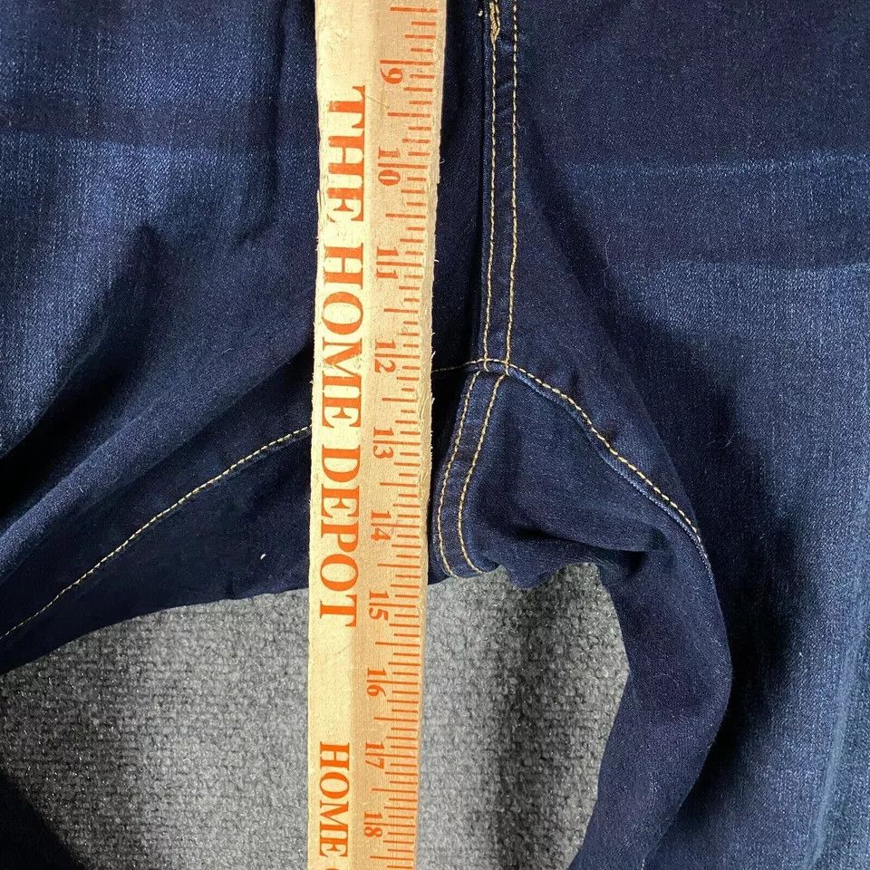 Old Navy Old Navy Rockstar Jeans Women's 26 Denim NWT Elastic Cotton Size 26" / US 2 / IT 38 - 3 Thumbnail