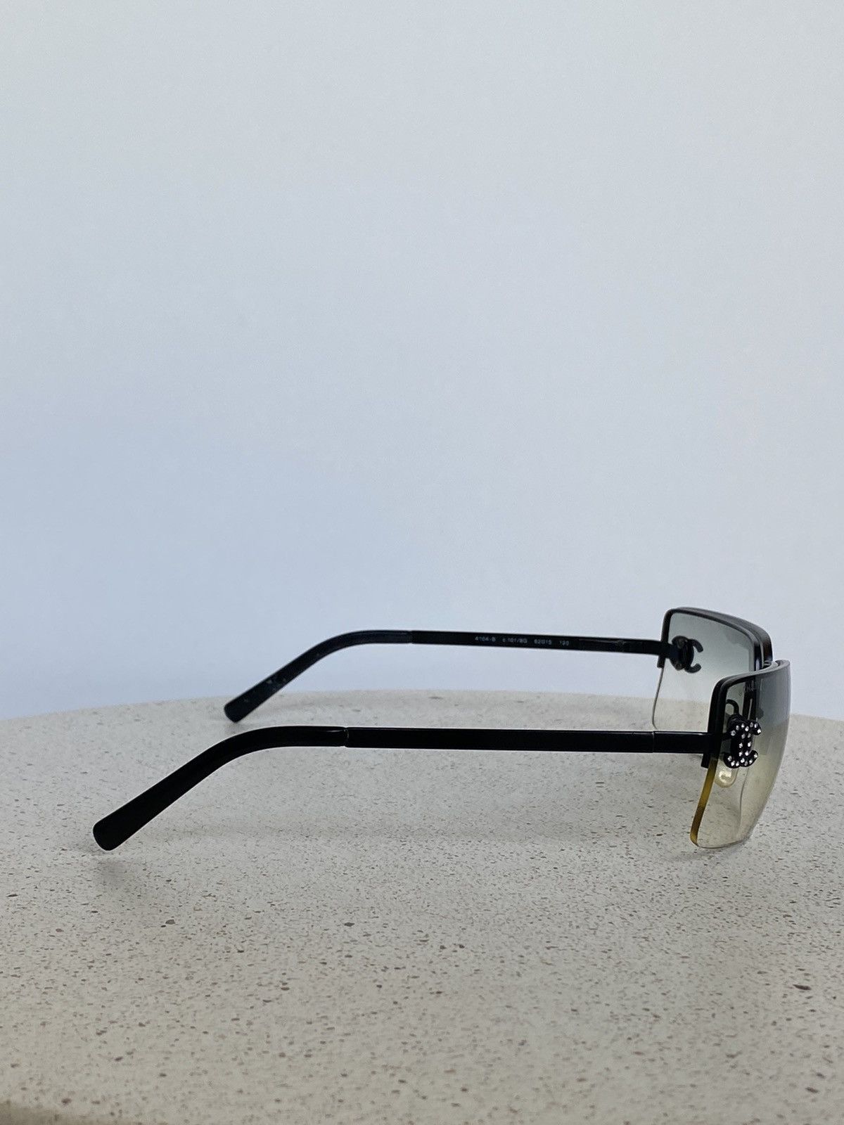 Chanel × Vintage Chanel CC 4104-B sunglasses rhinestones black rimless Size ONE SIZE - 5 Thumbnail