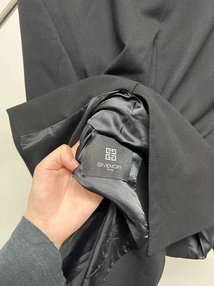 Givenchy Givenchy Star Neck Blazer Jacket Size US S / EU 44-46 / 1 - 6 Thumbnail