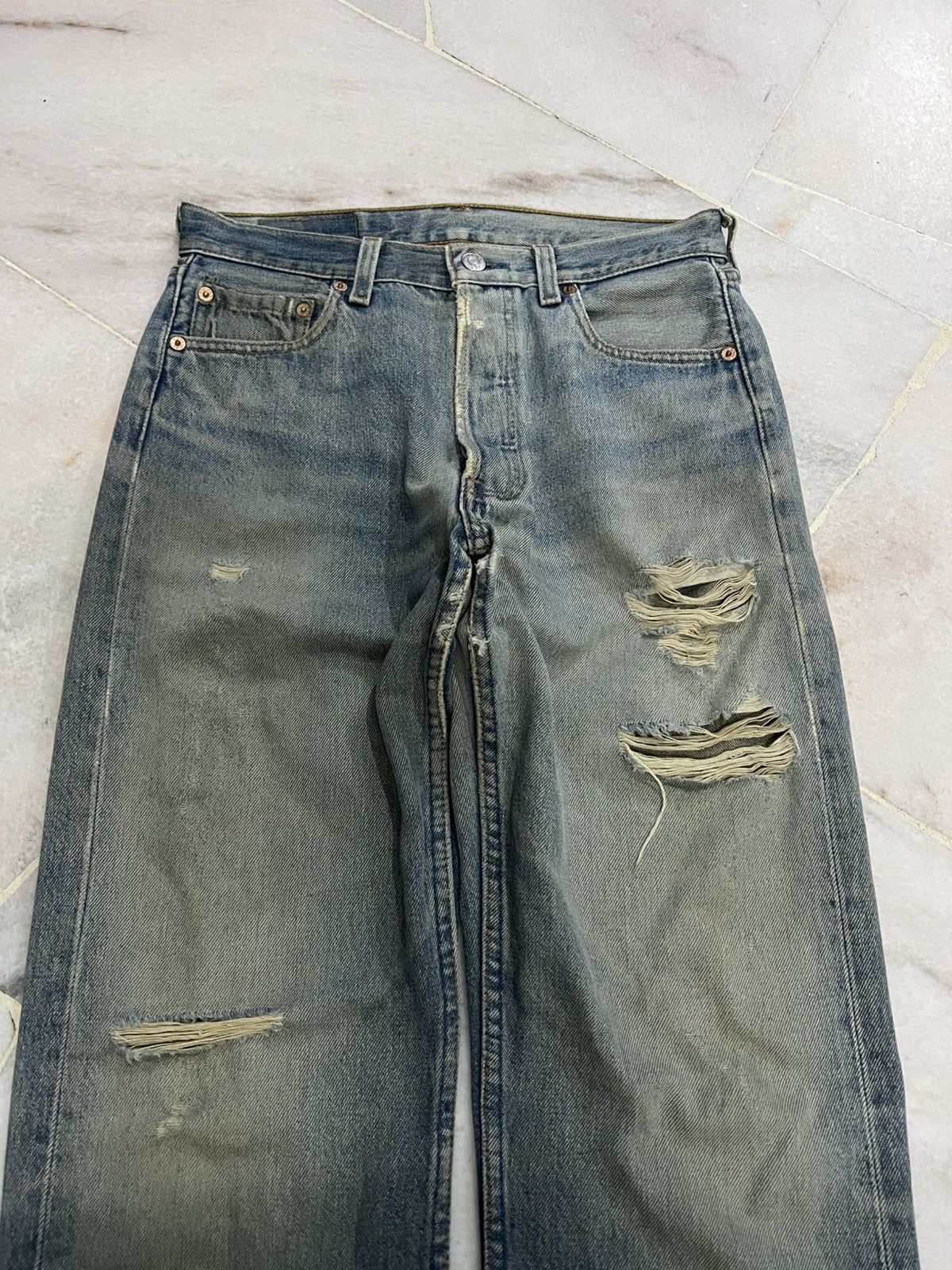 Levi's 💥90s Levis 501 kurt Corbain Mud Wash Distressed Jean Size US 29 - 3 Thumbnail