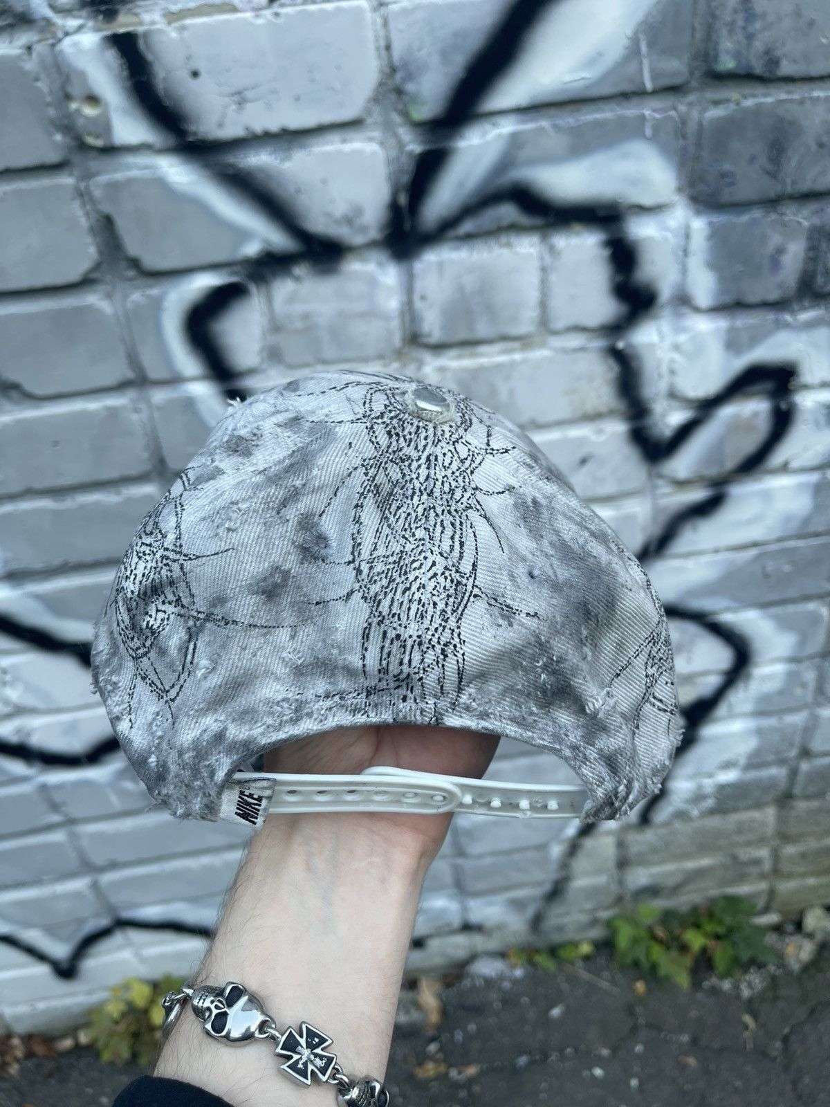 Nike Vintage cyber nike tribal distressed cap Size ONE SIZE - 4 Thumbnail