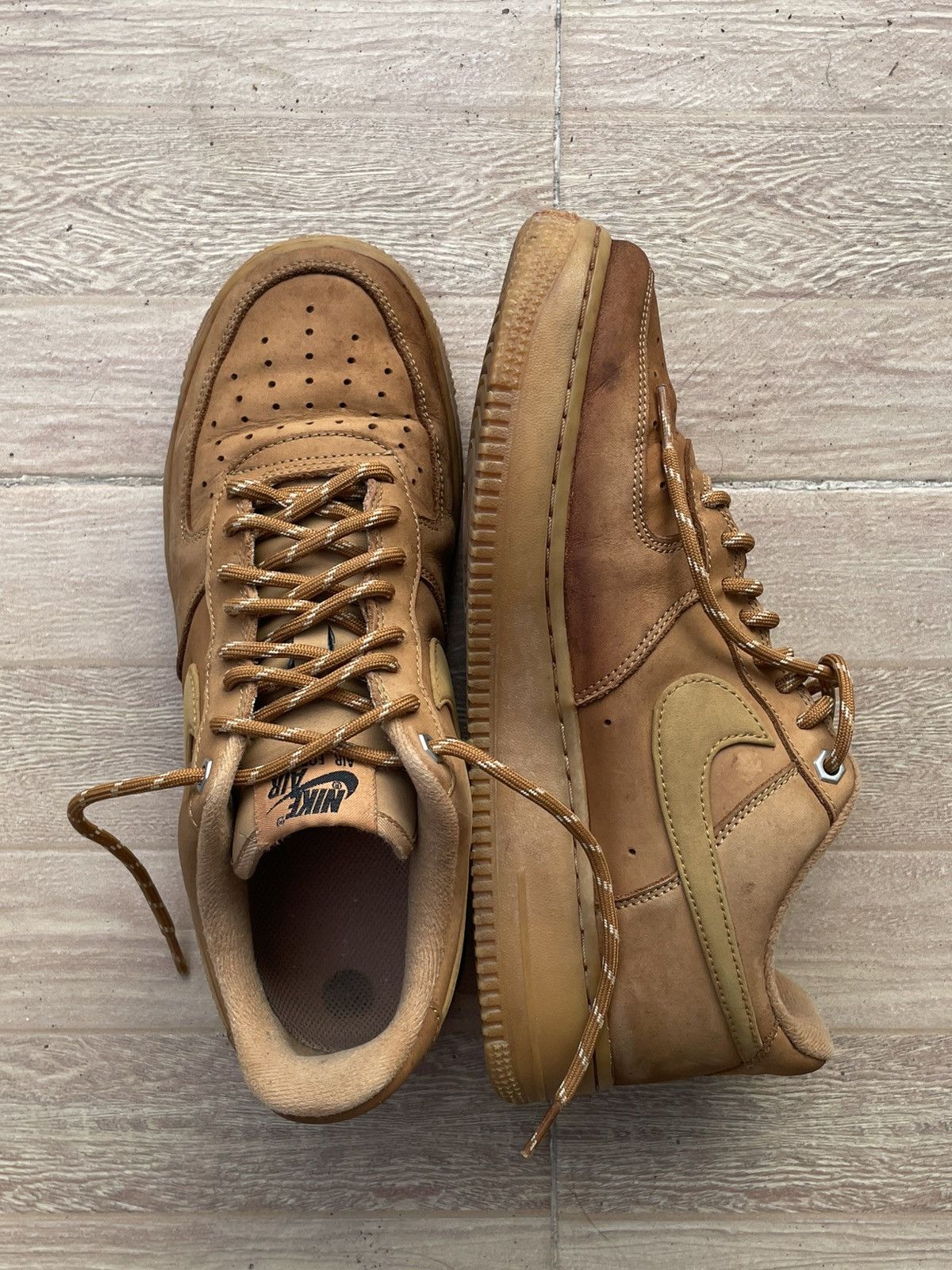 Nike Nike Air Force 1 '07 WB "Flax" sneaker in a flax/wheat Size US 8 / EU 41 - 1 Thumbnail
