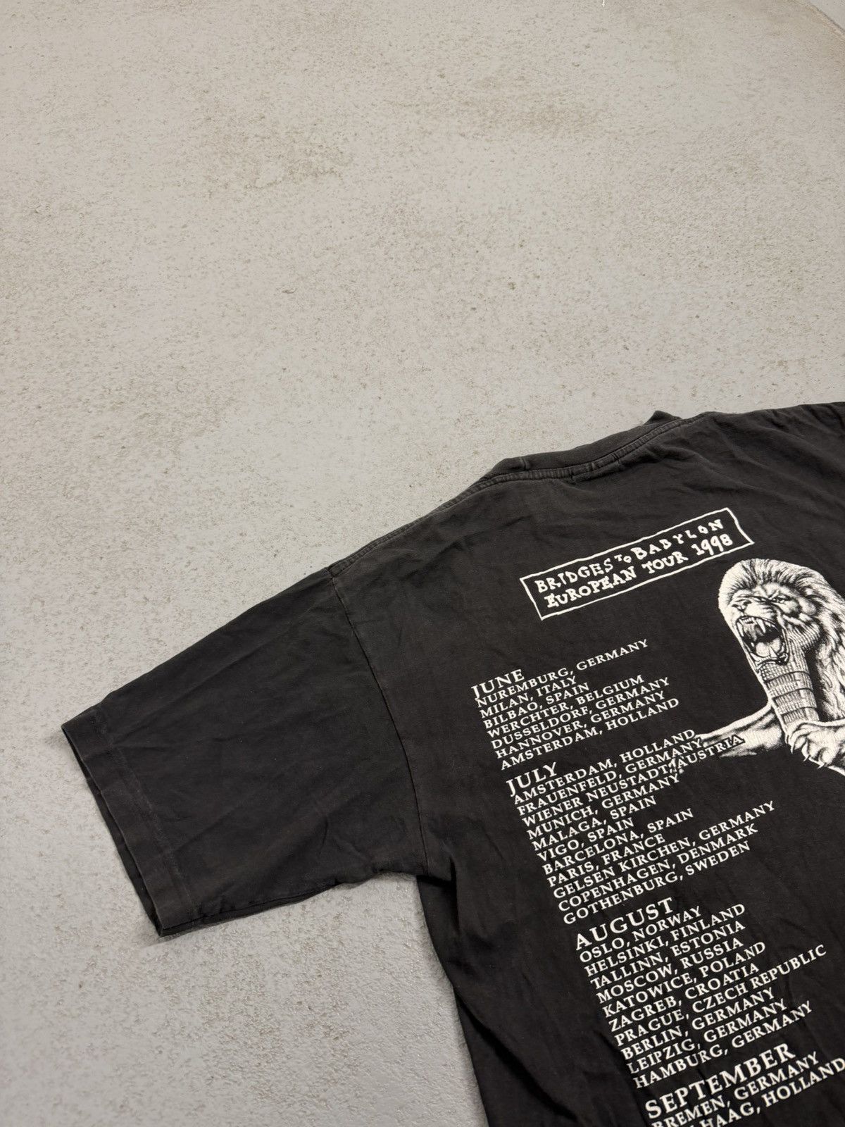 Band Tees Vintage 1998 The Rolling Stones Briges To Babylon Tour Tee Size US L / EU 52-54 / 3 - 12 Thumbnail