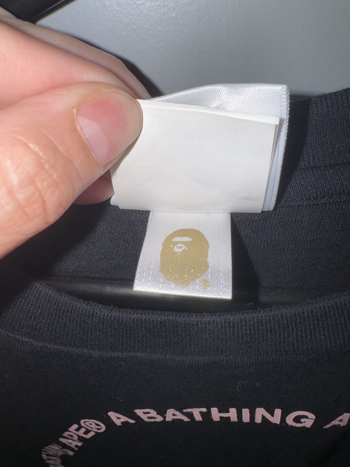 Bape Bape black tee with baby pink A Bathing Ape logo written Size XS / US 0-2 / IT 36-38 - 6 Thumbnail