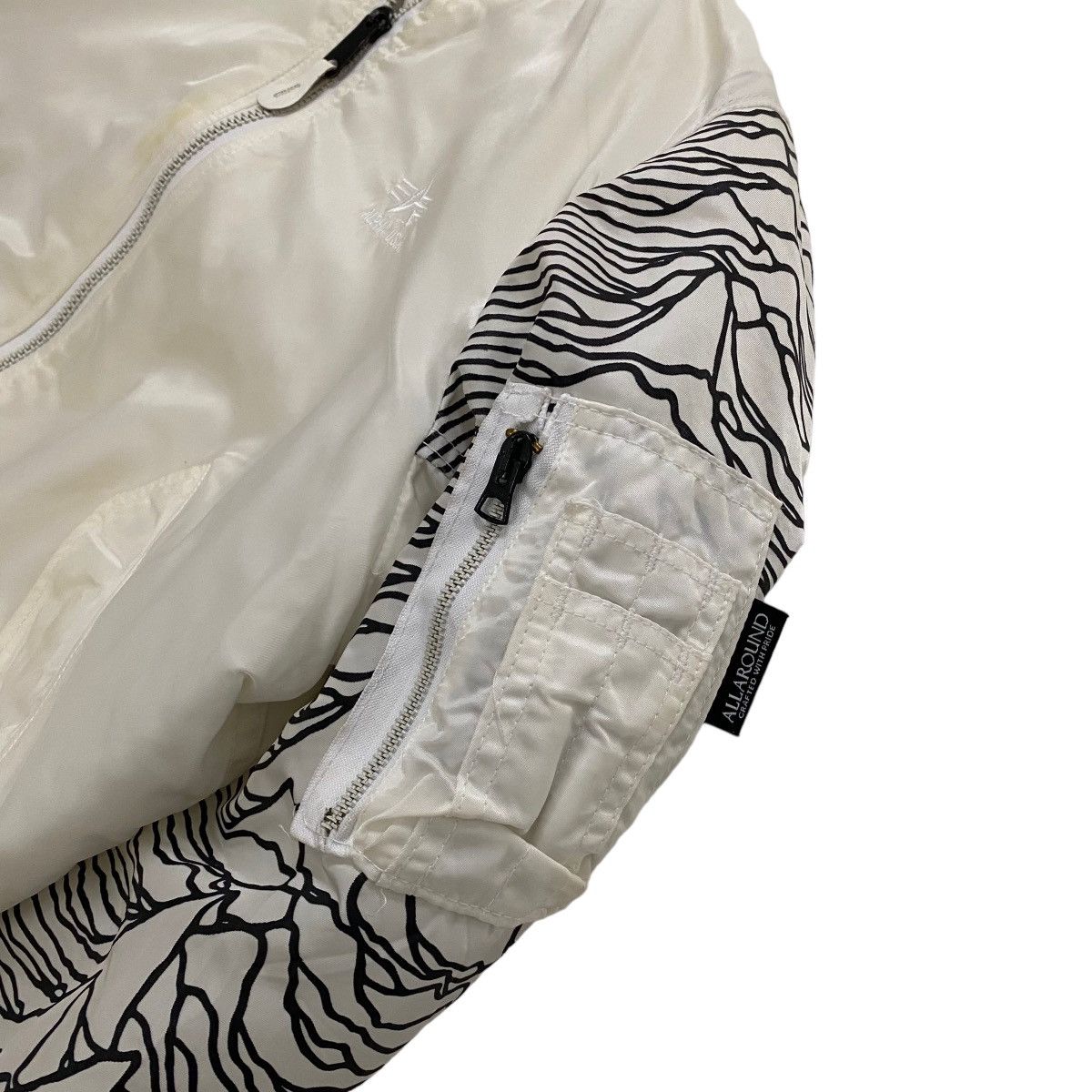 Alpha Industries ☀️Vtg Alpha Industries x Joy Division Ma1 jacket Size US L / EU 52-54 / 3 - 5 Thumbnail
