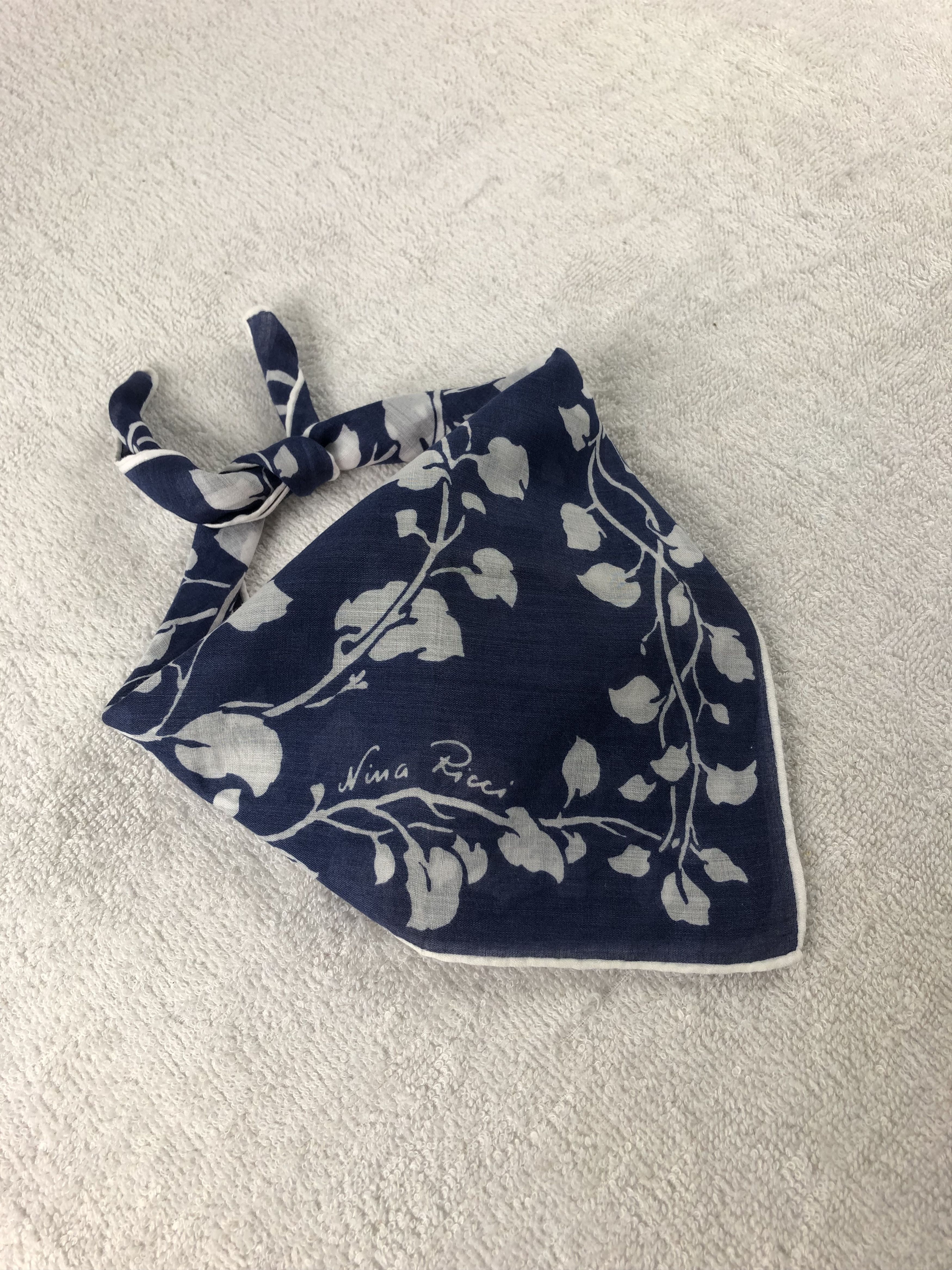 Nina Ricci Nina Ricci Handkerchief / Bandana / Neckerchief Size ONE SIZE - 2 Thumbnail