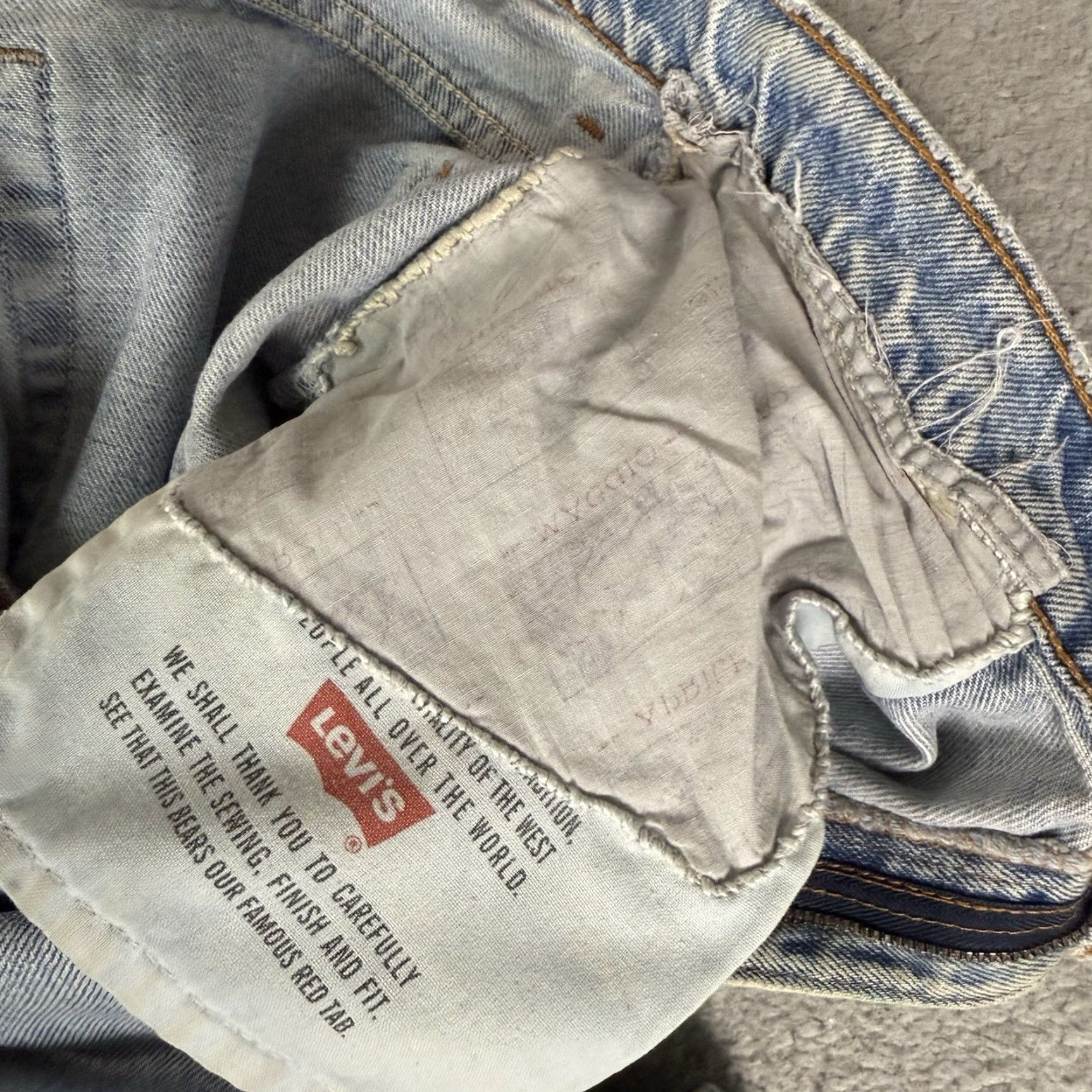 Levi's VINTAGE Levi’s 550 Jeans Women 12 Blue Tapered 90s Sashiko Distressed USA Size 34" / US 12 / IT 48 - 4 Thumbnail