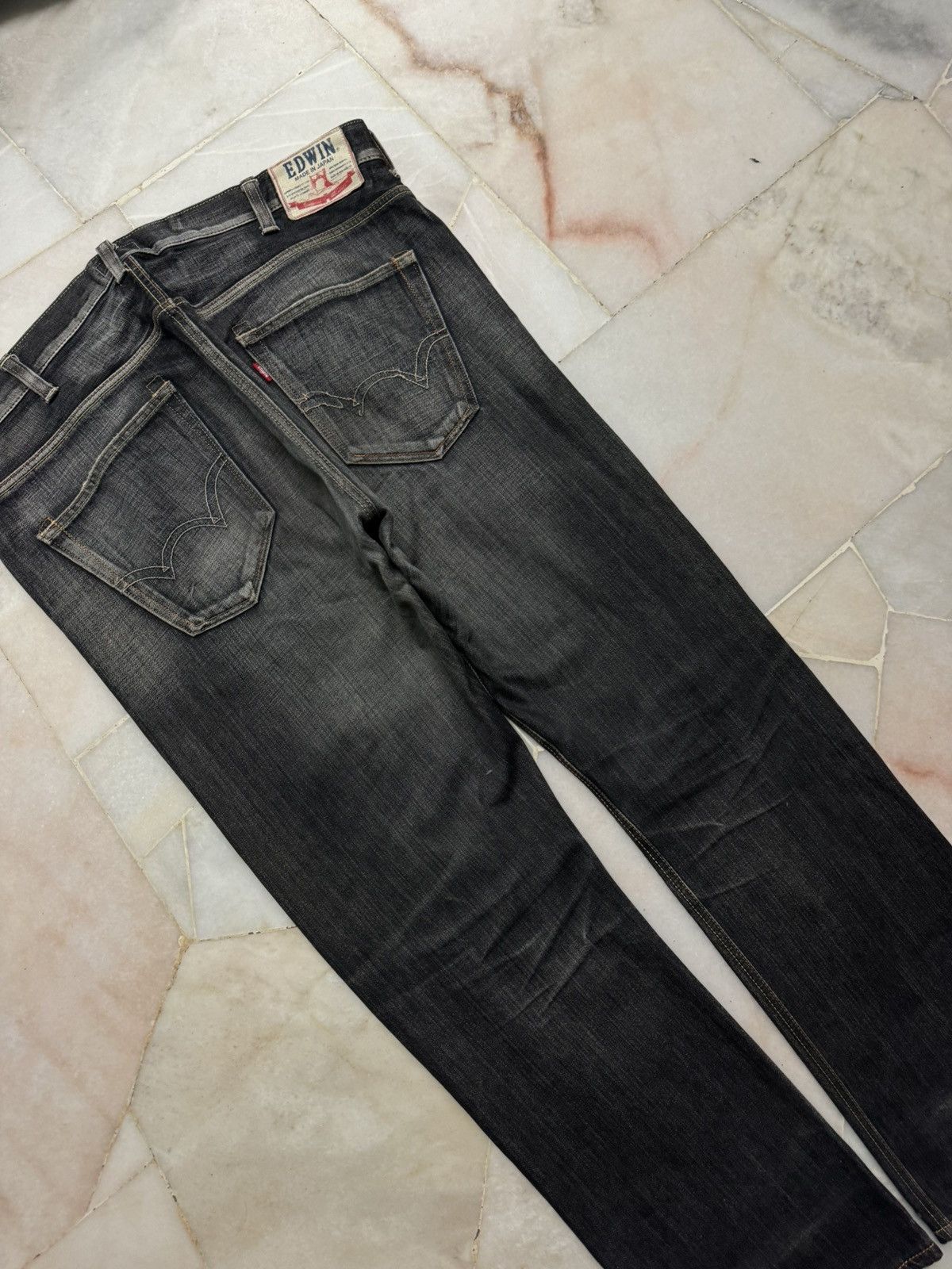 Edwin BIG SIZE💥INSANE EDWIN MADE IN JAPAN MUDWASH WHSIKER DISTRES Size US 42 / EU 58 - 21 Thumbnail