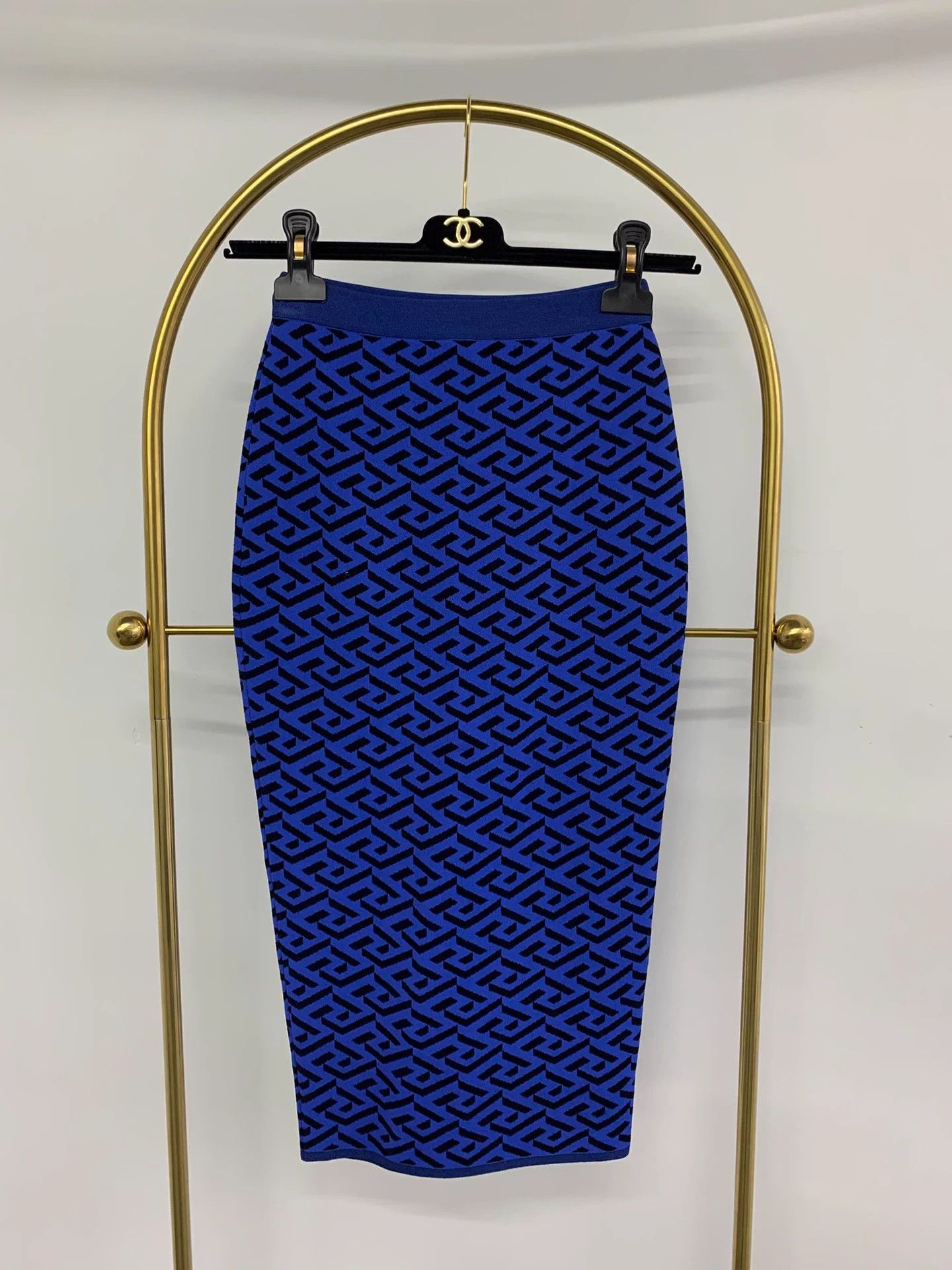 Versace Versace blue knit midi skirt 36 new Size 26" / US 2 / IT 38 - 1 Thumbnail