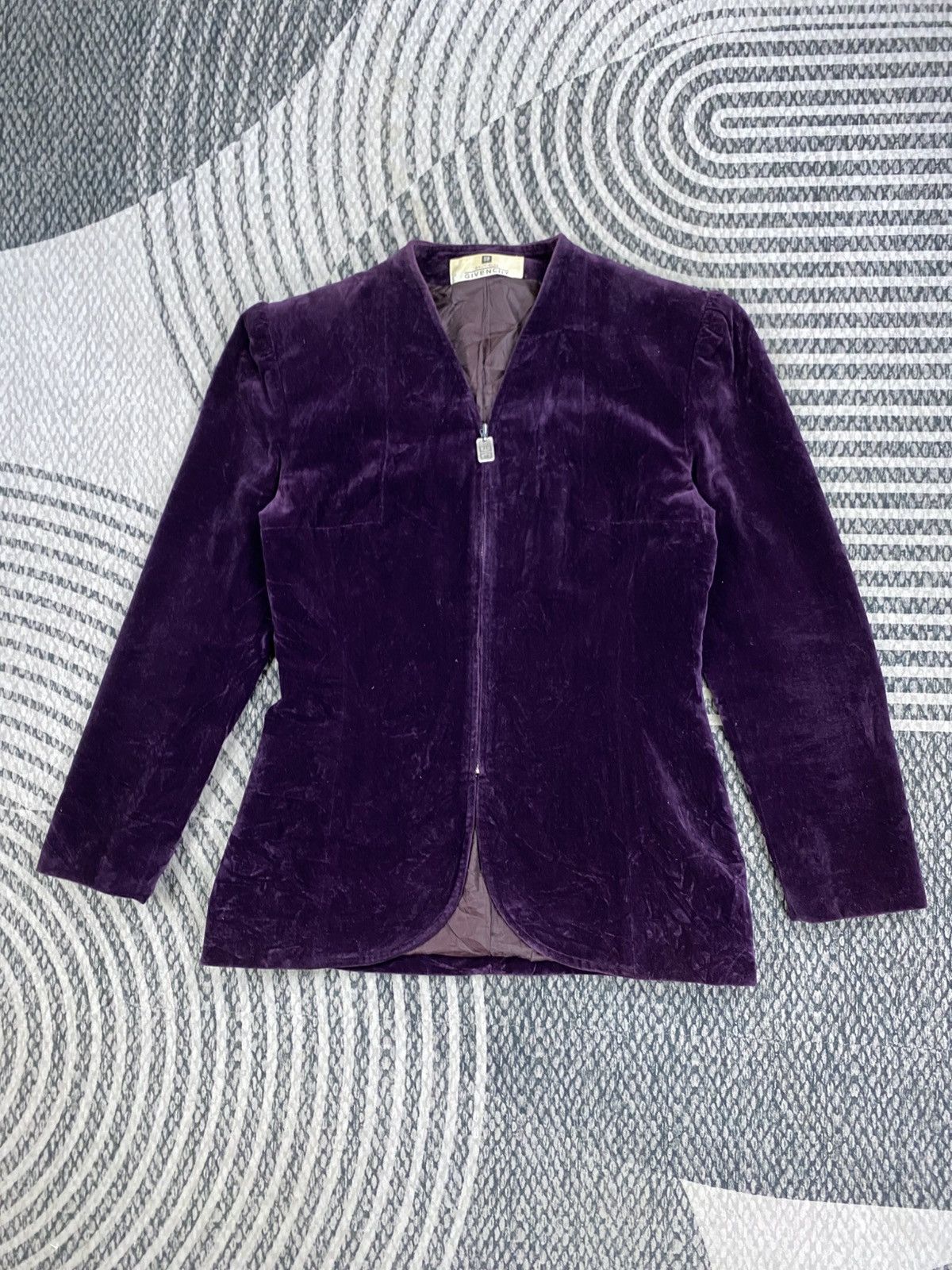Givenchy Vintage Givenchy Boutiques Collection Velvet Zipper Jacket Size M / US 6-8 / IT 42-44 - 1 Thumbnail