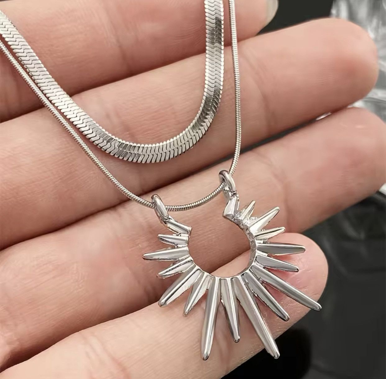 Jewelry × Vintage Double titanium steel sun pendant men's necklace Size ONE SIZE - 2 Thumbnail