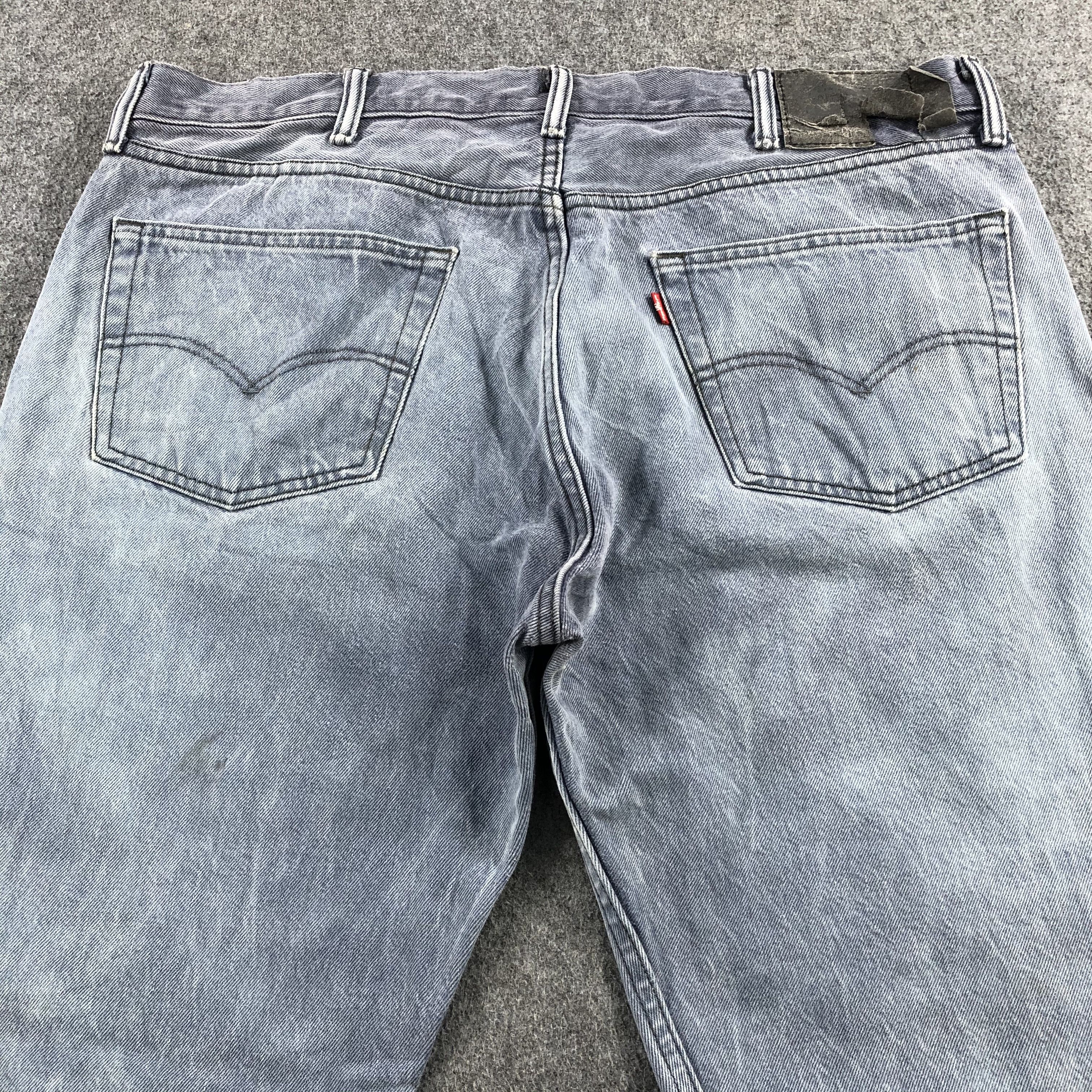 Levi's Vintage Light Wash Levis 501 Jeans-J2199 Size US 40 / EU 56 - 4 Thumbnail