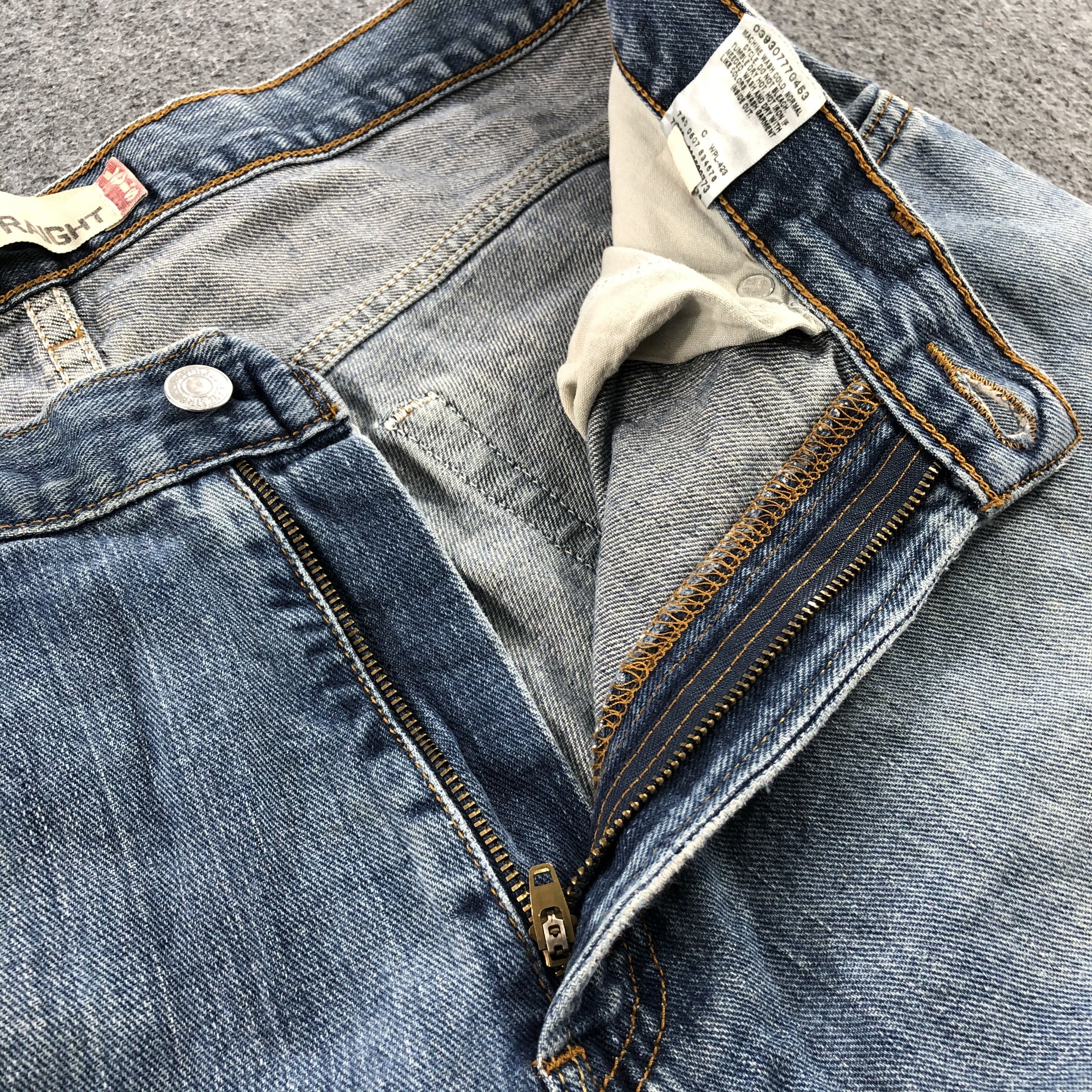 Levi's Vintage Levis Jeans Lot 559 Faded Blue Denim-J1060 Size US 34 / EU 50 - 8 Thumbnail