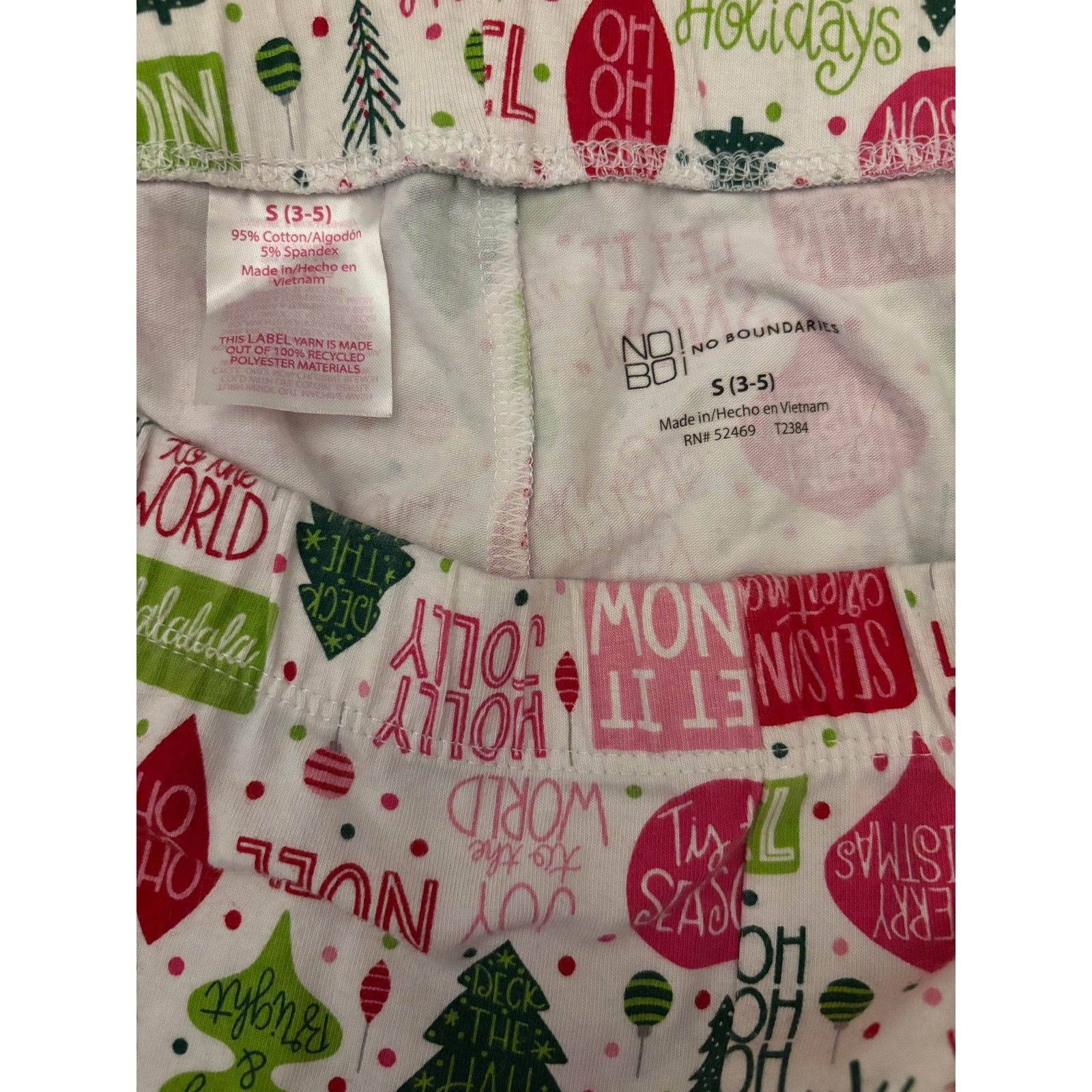 The Unbranded Brand No Boundaries Let it Snow Jammies Size Small Size 26" / US 2 / IT 38 - 6 Thumbnail