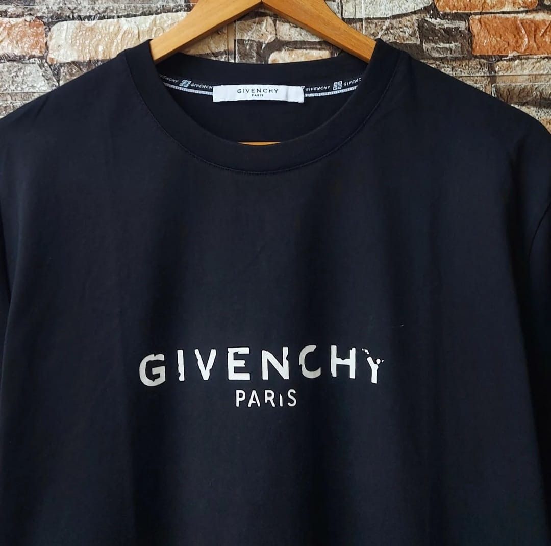 Givenchy GIVENCHY LOGO TSHIRT BLACK Size US XL / EU 56 / 4 - 5 Thumbnail