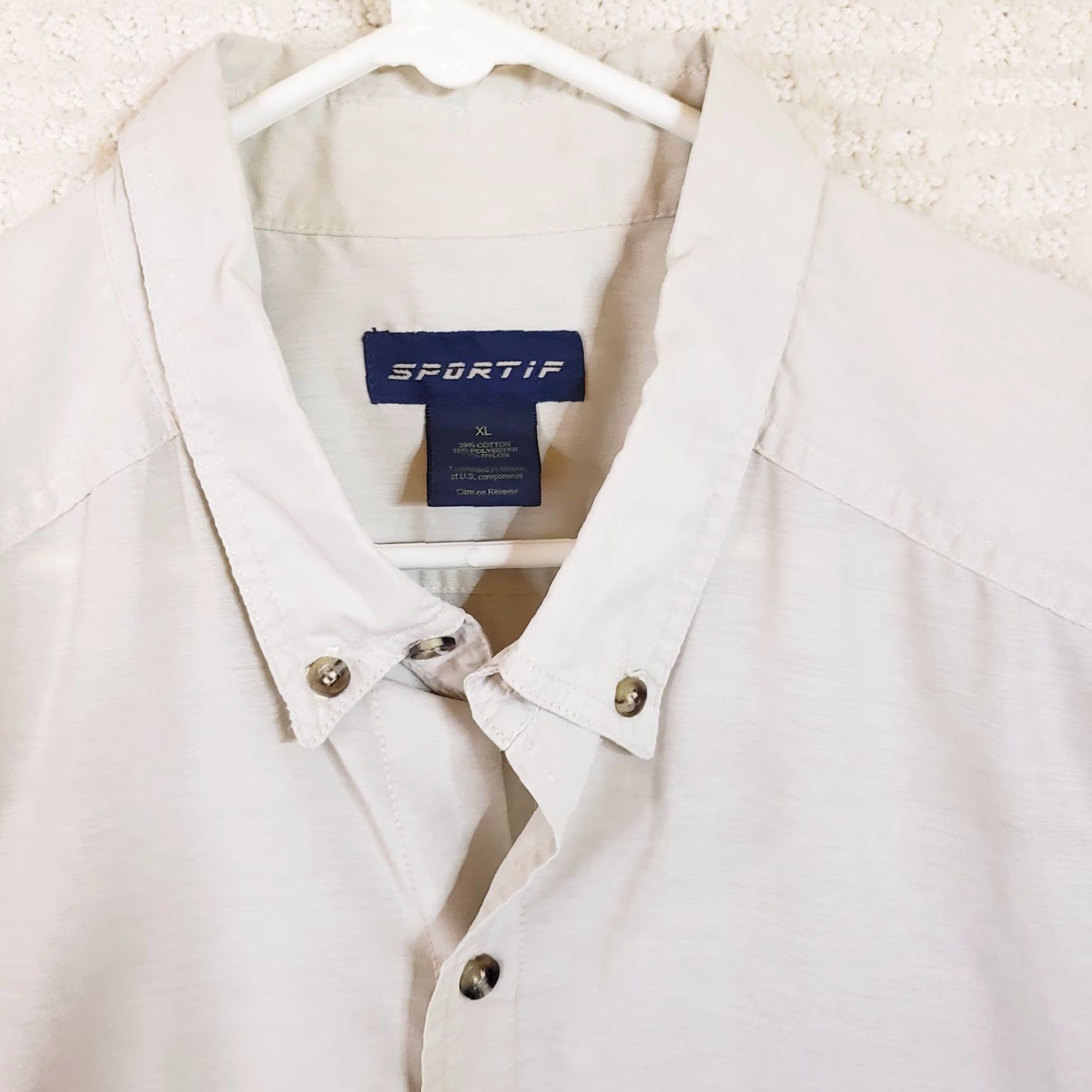 Vintage VINTAGE Sportif USA Men’s Beige Short Sleeve Button Up Vented Fishing Shirt XL Beige Shirt Mens Regular - Size US XL / EU 56 / 4 - 4 Thumbnail