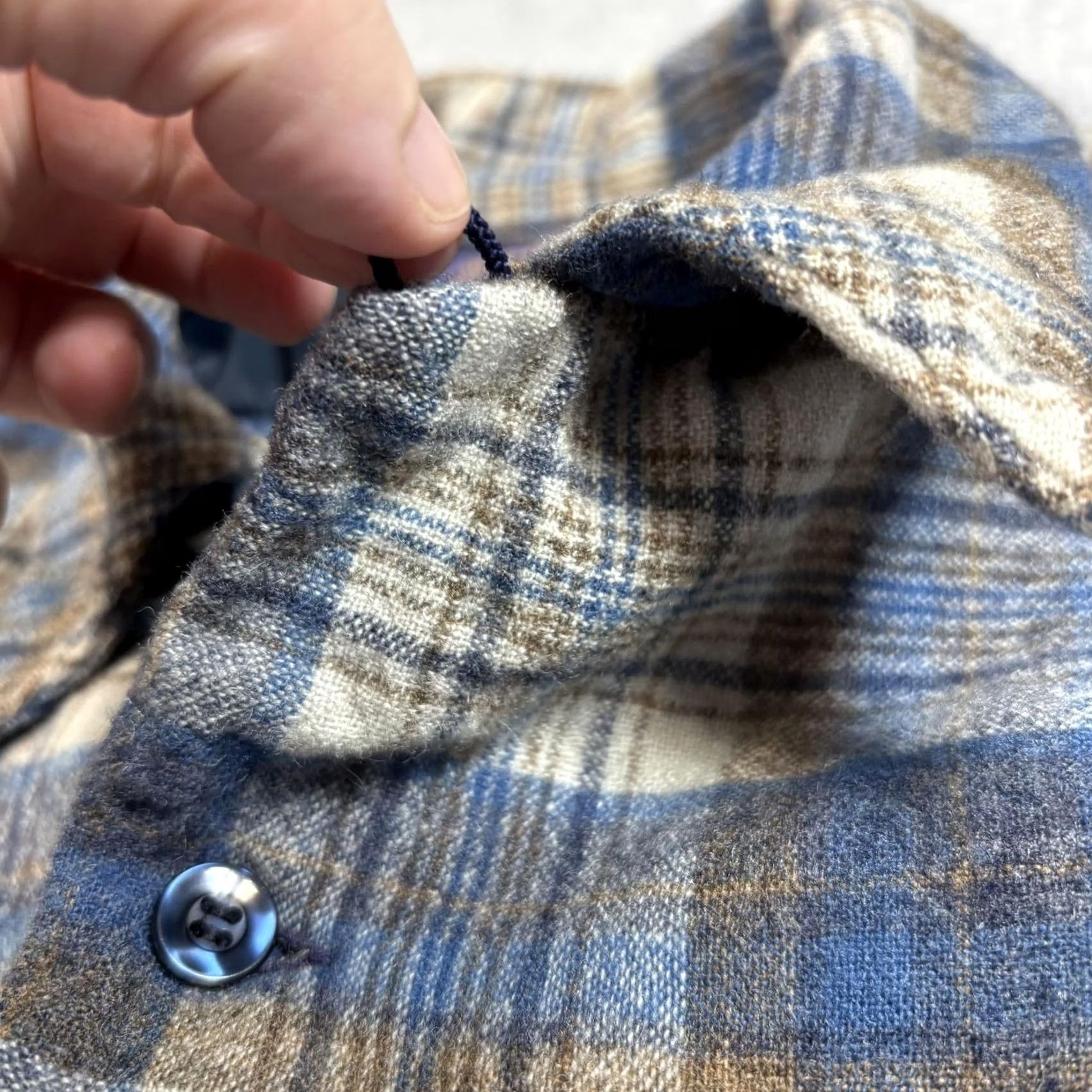 Pendleton VINTAGE Pendleton Wool Shirt Mens M Blue Plaid Shacket 60s 70s Button-Up Long Sleeve Collar Pocketed Pattern Size US M / EU 48-50 / 2 - 5 Thumbnail