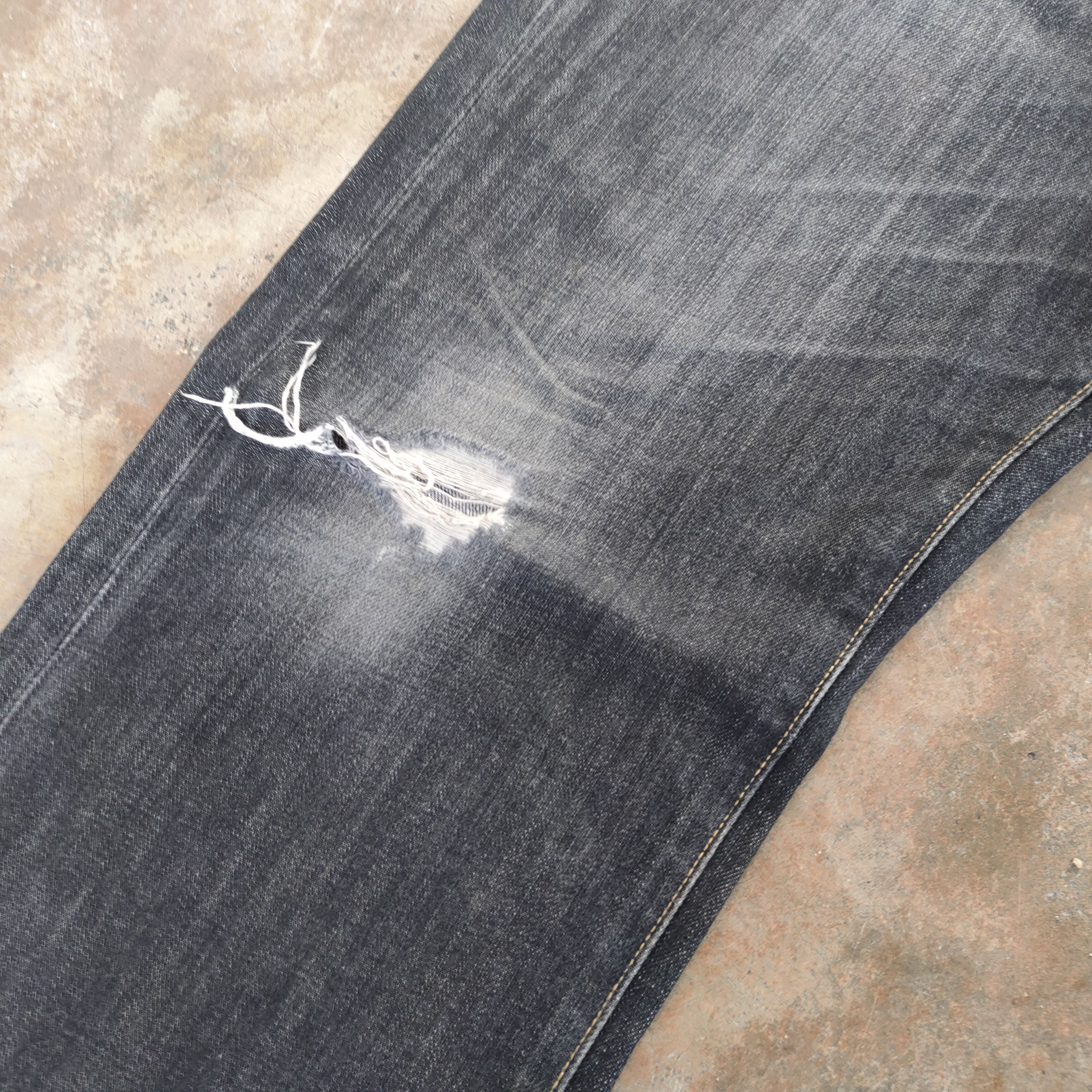 Japanese Brand Vintage Japan faded black jeans denim pants Size US 35 - 8 Thumbnail