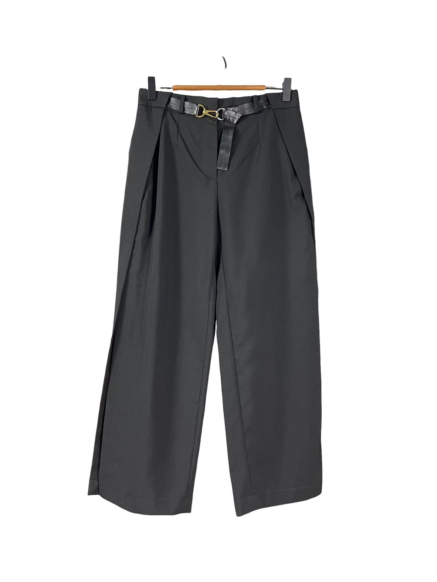 Louis Vuitton Louis Vuitton Belted Trousers Size 34 Size 24" / US 00 / IT 34 - 1 Thumbnail
