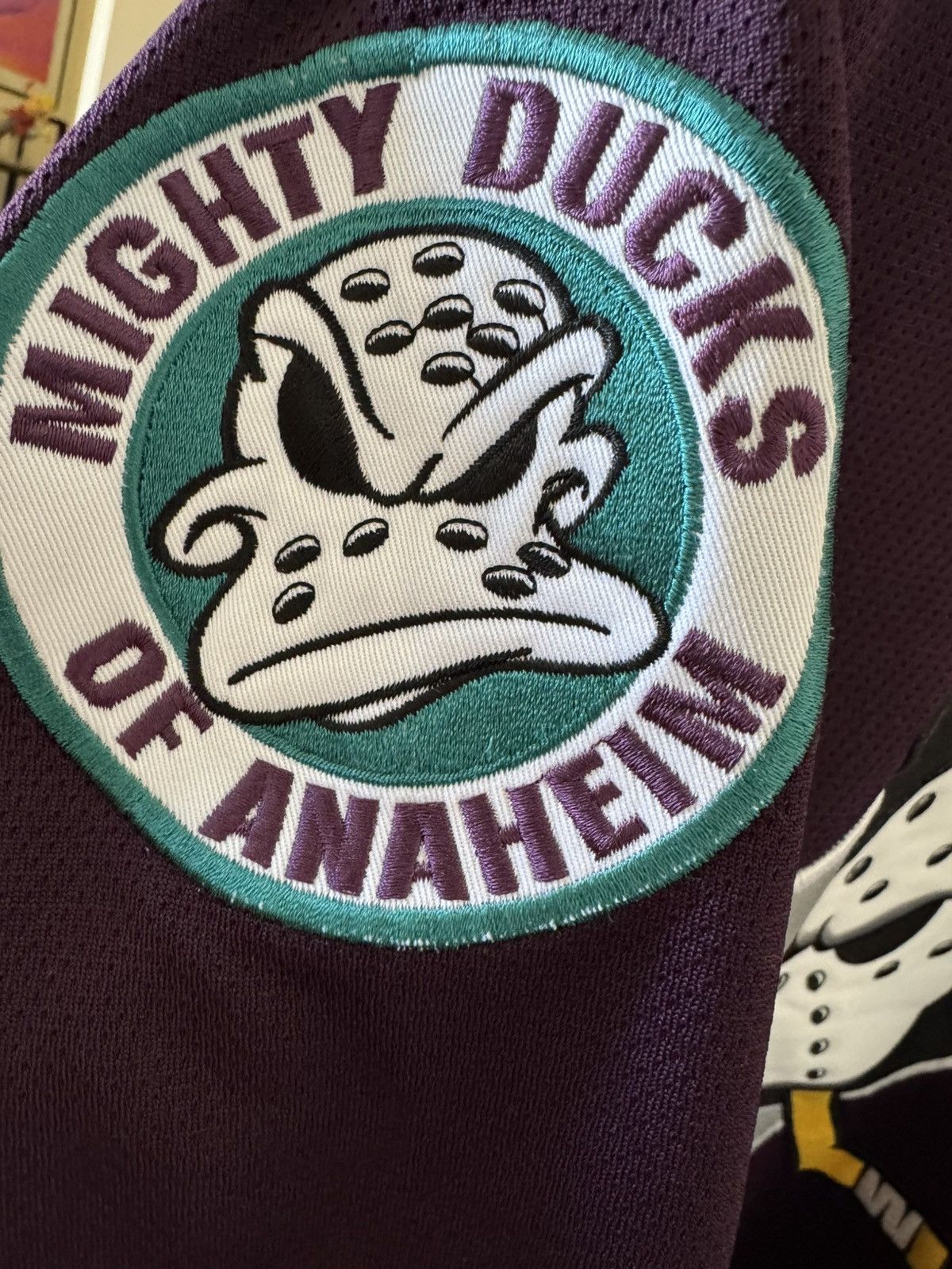 Pro Player Vintage Mighty Ducks pro player jersey size XL Size US XL / EU 56 / 4 - 6 Thumbnail