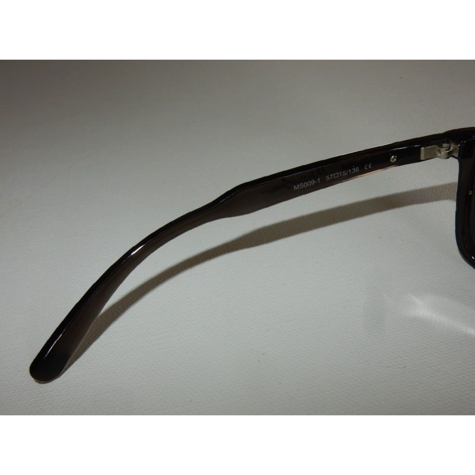 Vintage VINTAGE Maui & Sons Sunglasses Men Gray 57mm UV Protection Small Scratches Size ONE SIZE - 4 Thumbnail