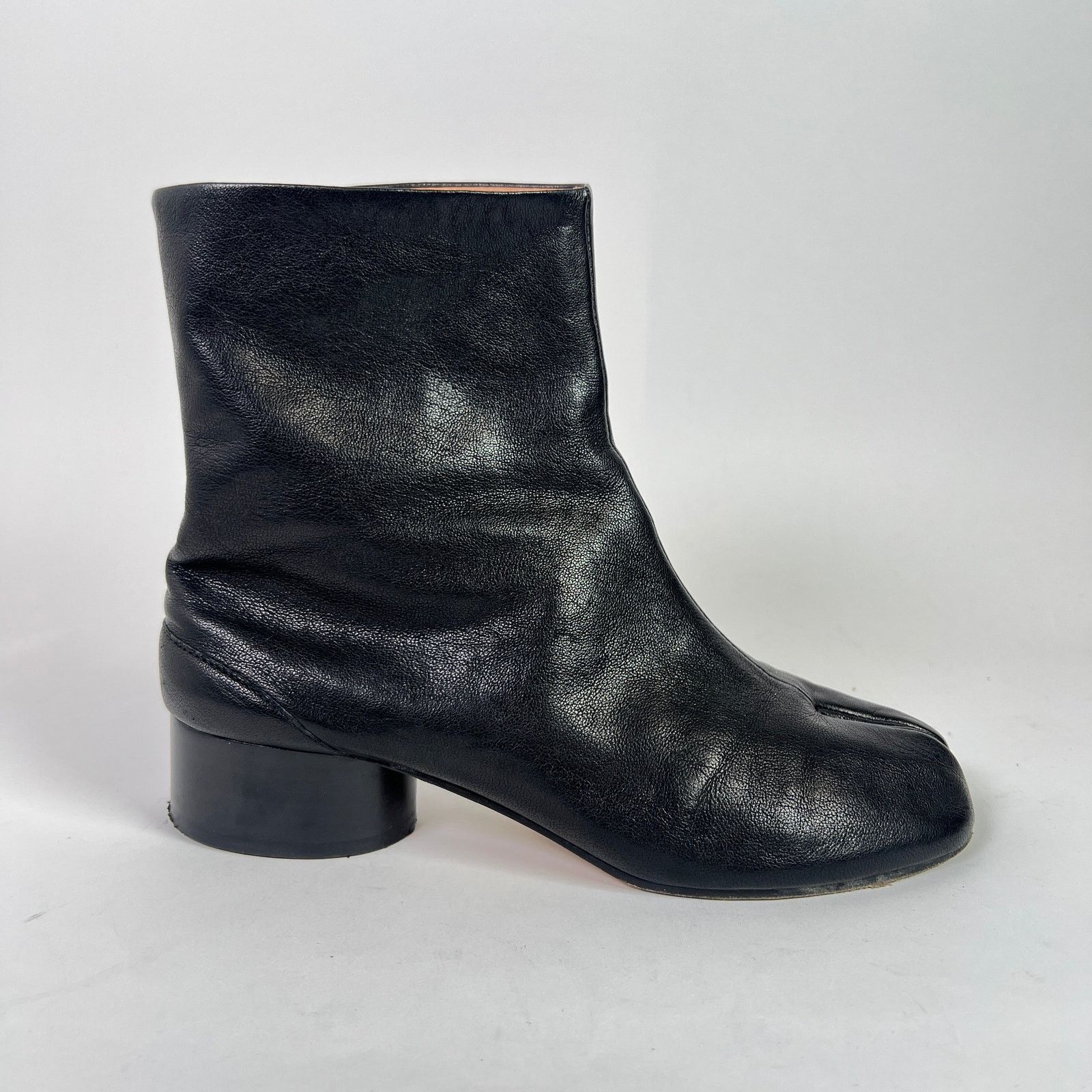 Maison Margiela Maison Margiela Leather Tabi Boots Size US 5.5 / IT 35.5 - 1 Thumbnail
