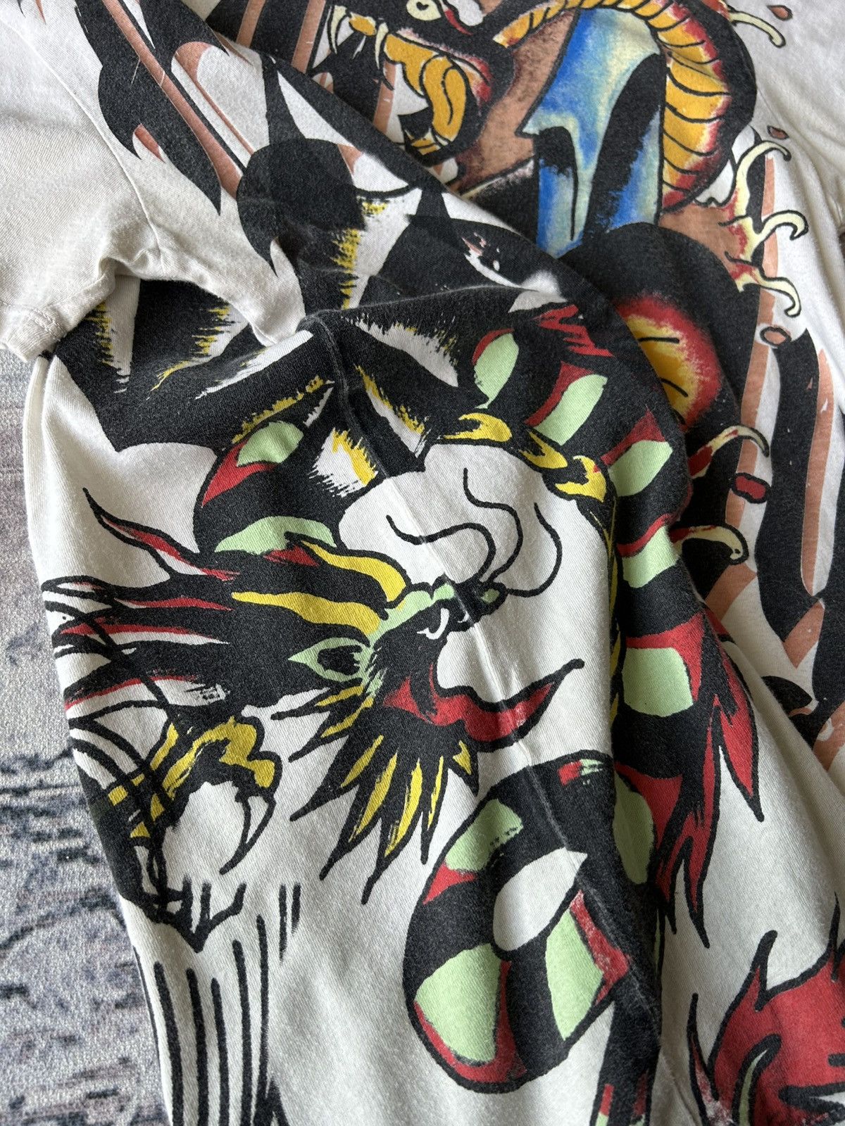 Ed Hardy Y2k Ed Hardy Overprint Snakes Tshirt Size US S / EU 44-46 / 1 - 6 Thumbnail