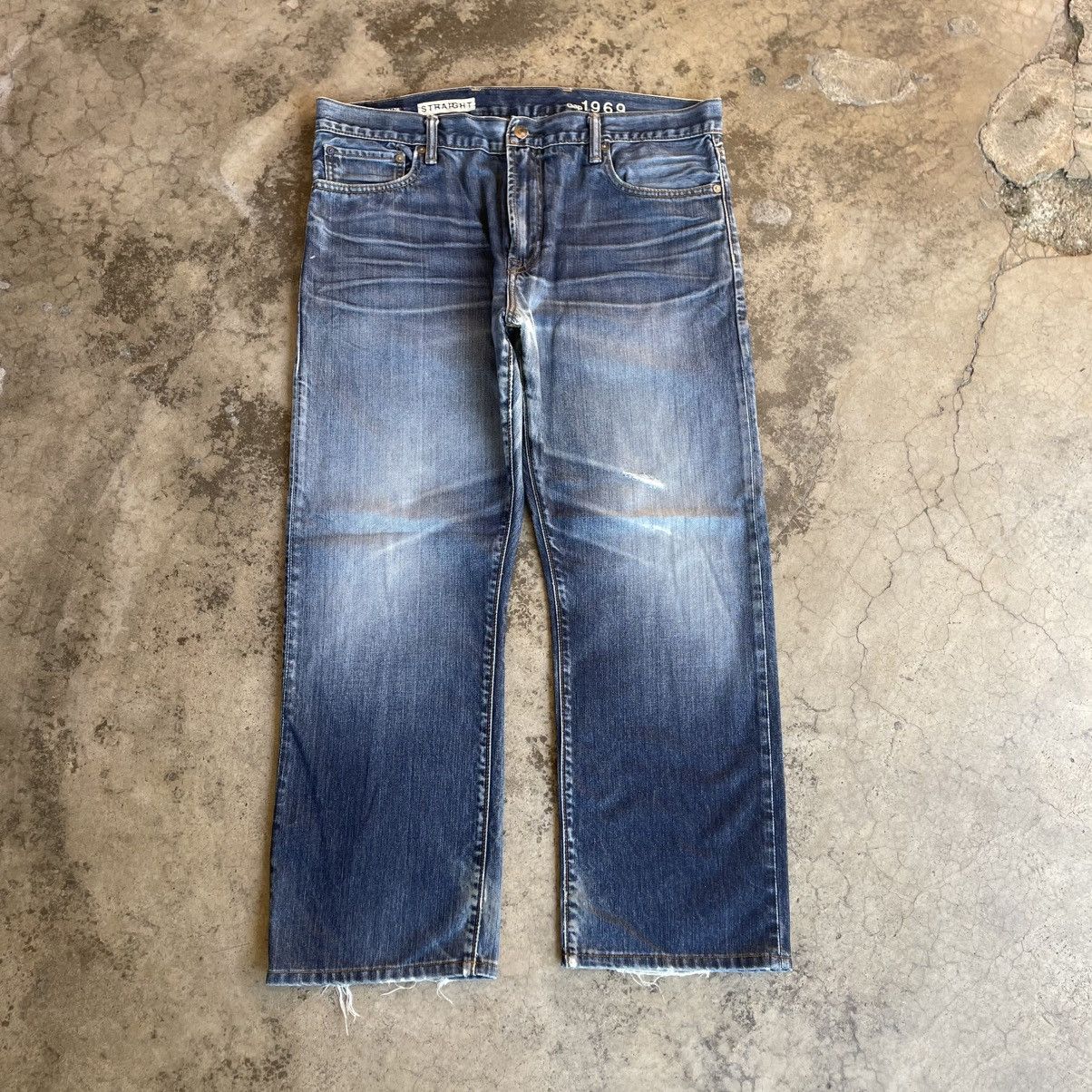 Gap 🔥Vintage GAP Stoned Washed Ripped Distress Denim Jeans Size US 39 - 1 Thumbnail
