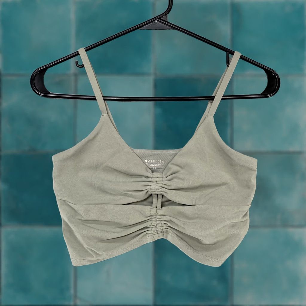 Athleta Athleta Sports Bra Womens XS Sage Green Ruched Cinched Longline Yoga Soft Size ONE SIZE - 1 Thumbnail