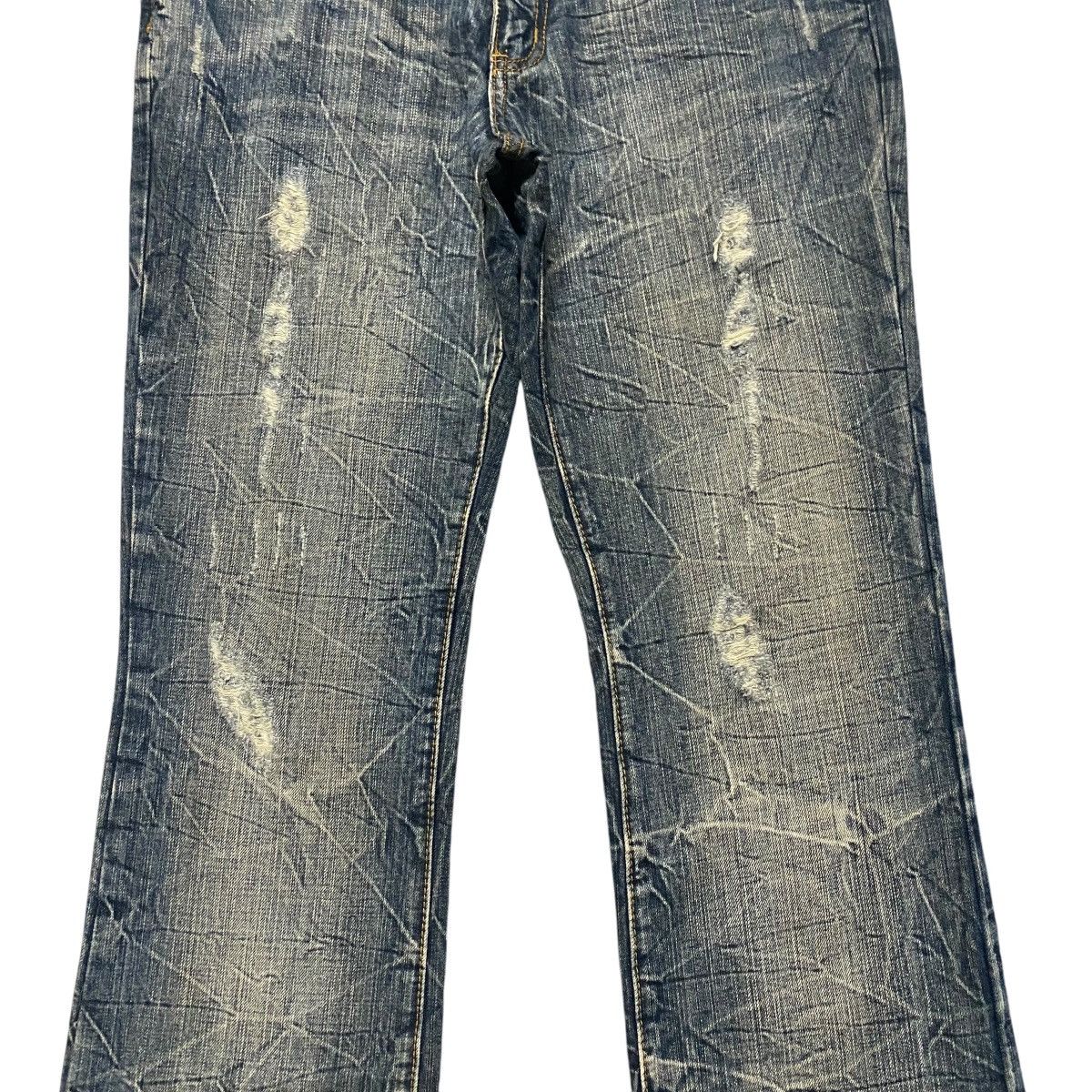 semanticdesign Semantic Design Distressed Denim Flare Jeans Size US 31 - 7 Thumbnail